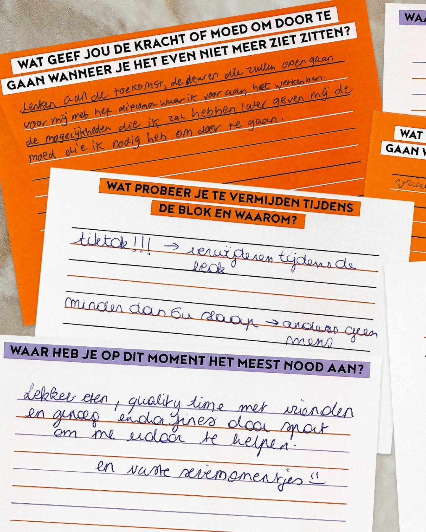 De eerste antwoorden van de Mental Blok Box zijn binnen!

Zie je je kaartje staan? Moet je nog een van de vragen beantwoorden? Ga dan naar &eacute;&eacute;n van de locaties in onze vorige post i.v.m. de Mental Blok Box en wie weet zie je jouw antwoor