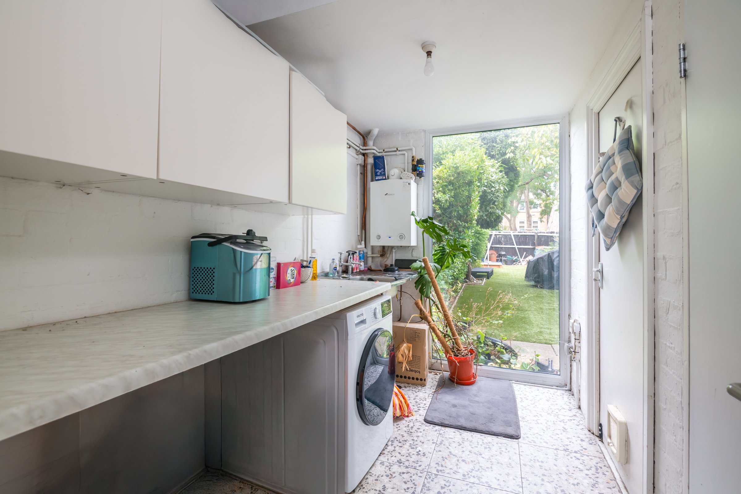 105 Hamilton Road-18.jpg