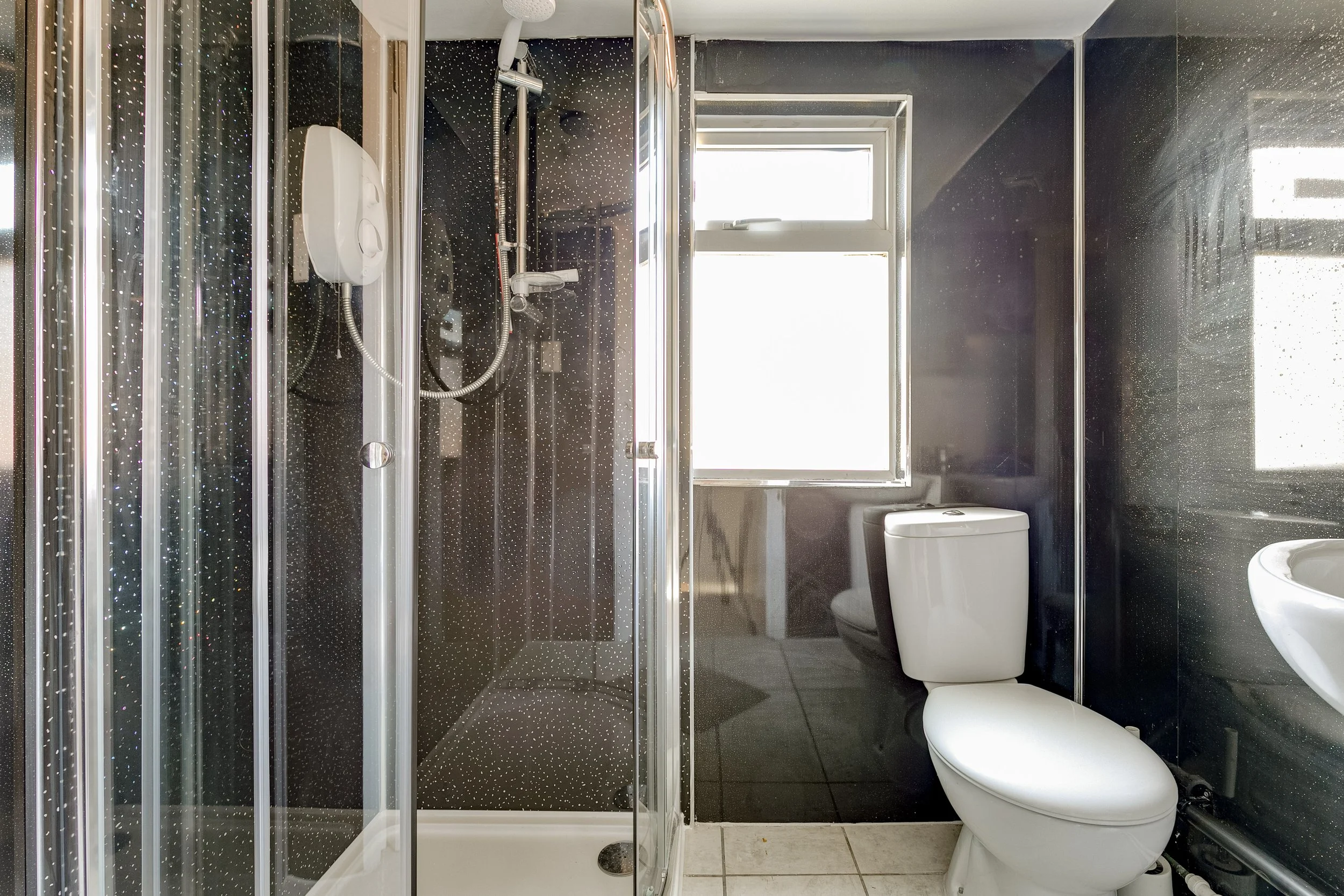 14 Cargreen Road, SE25 -21.jpg