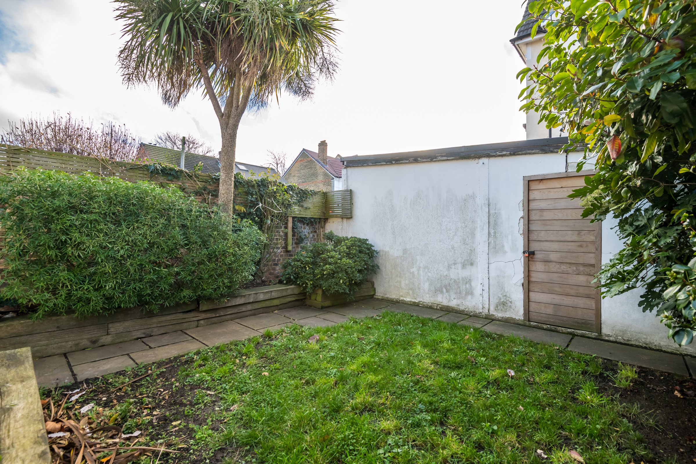 28d Whitworth Road-5.jpg