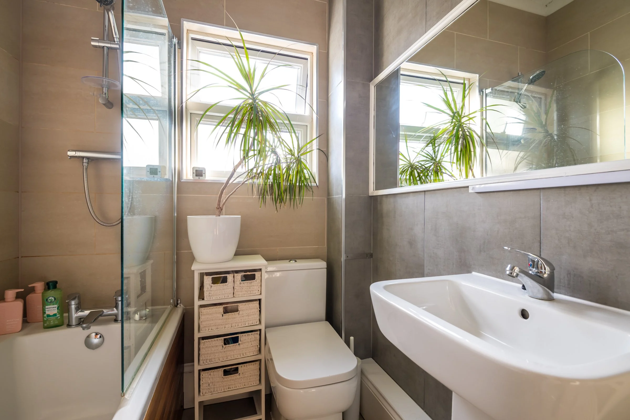 28d Whitworth Road-18.jpg