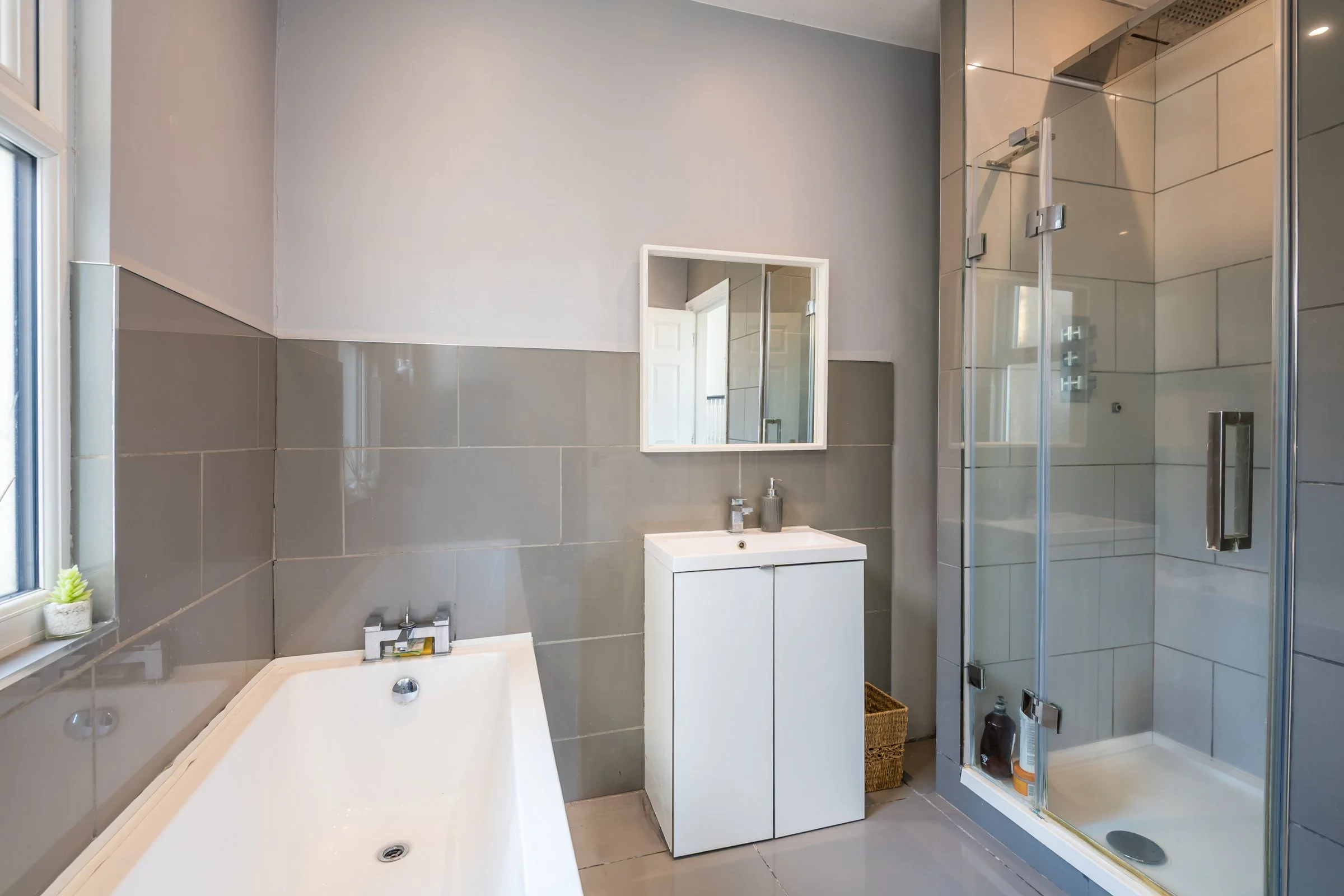 Flat 2, 55 South Norwood Hill-19.jpg