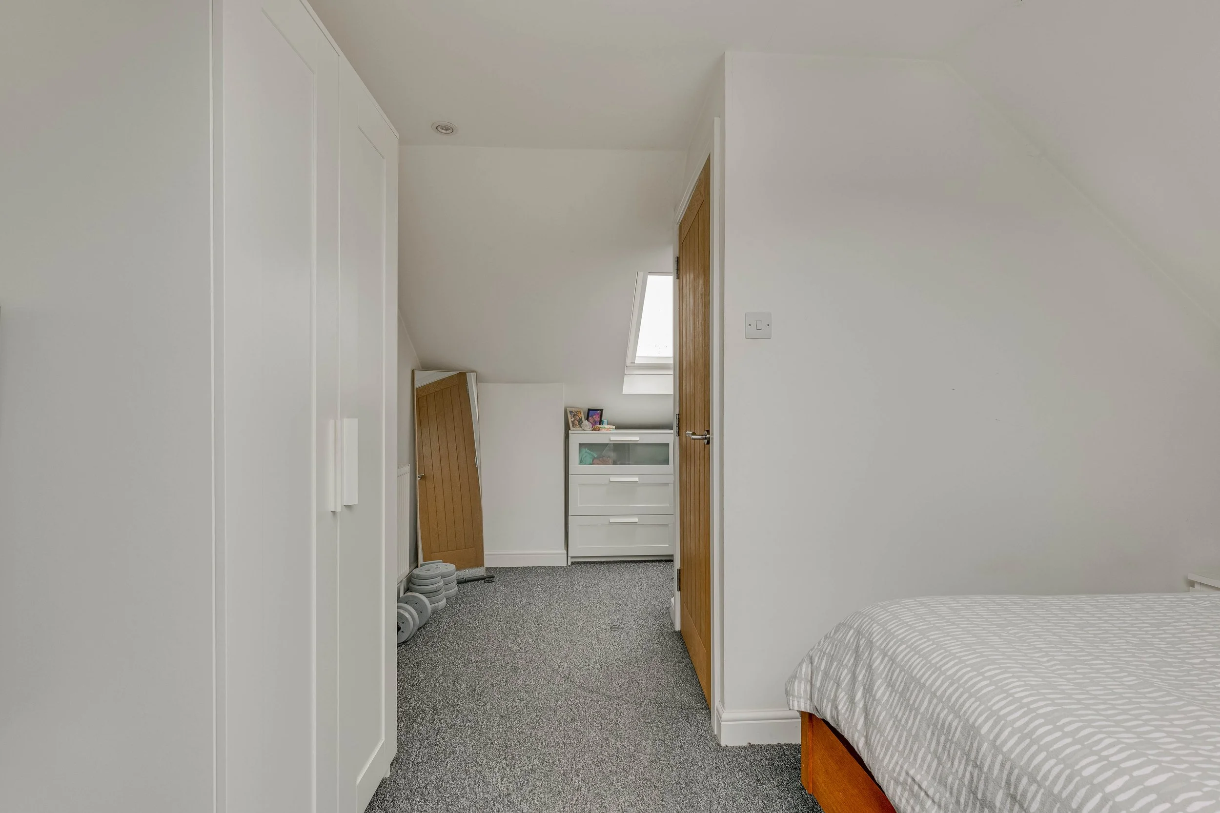 48b Springbank Road - 3.jpg