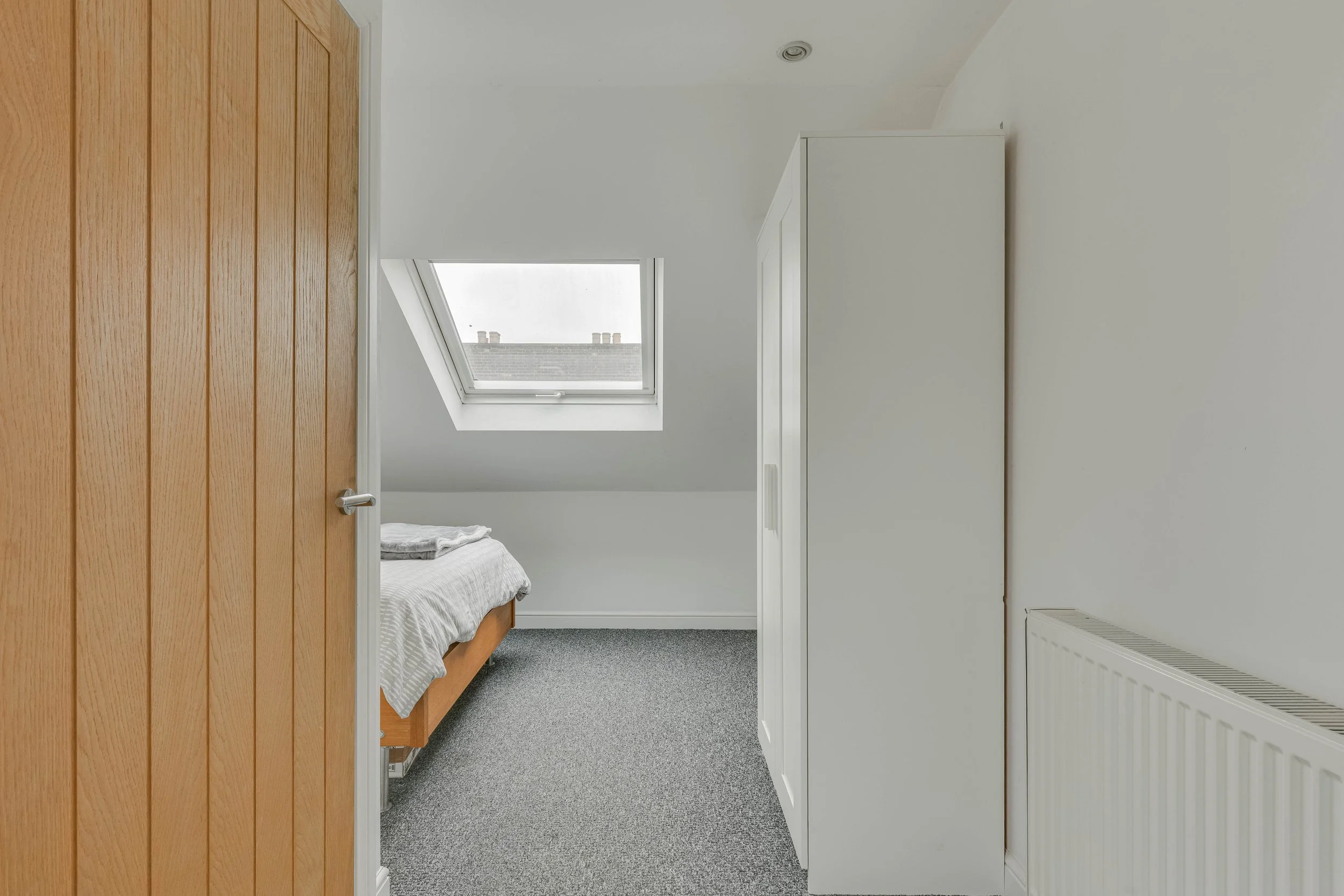 48b Springbank Road - 4.jpg