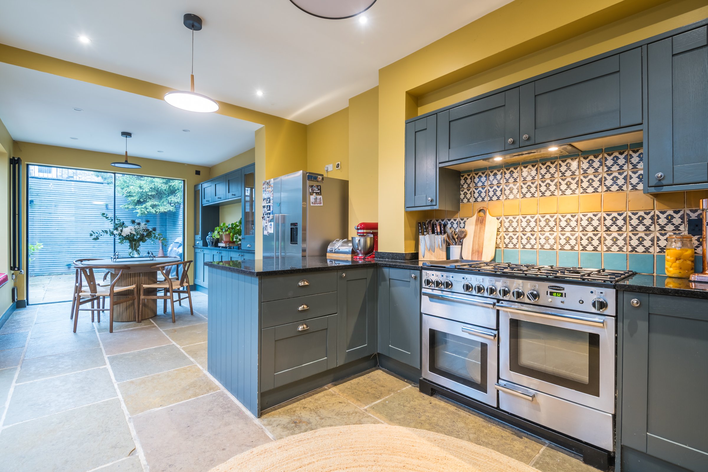 226 Amesbury Ave-8.jpg