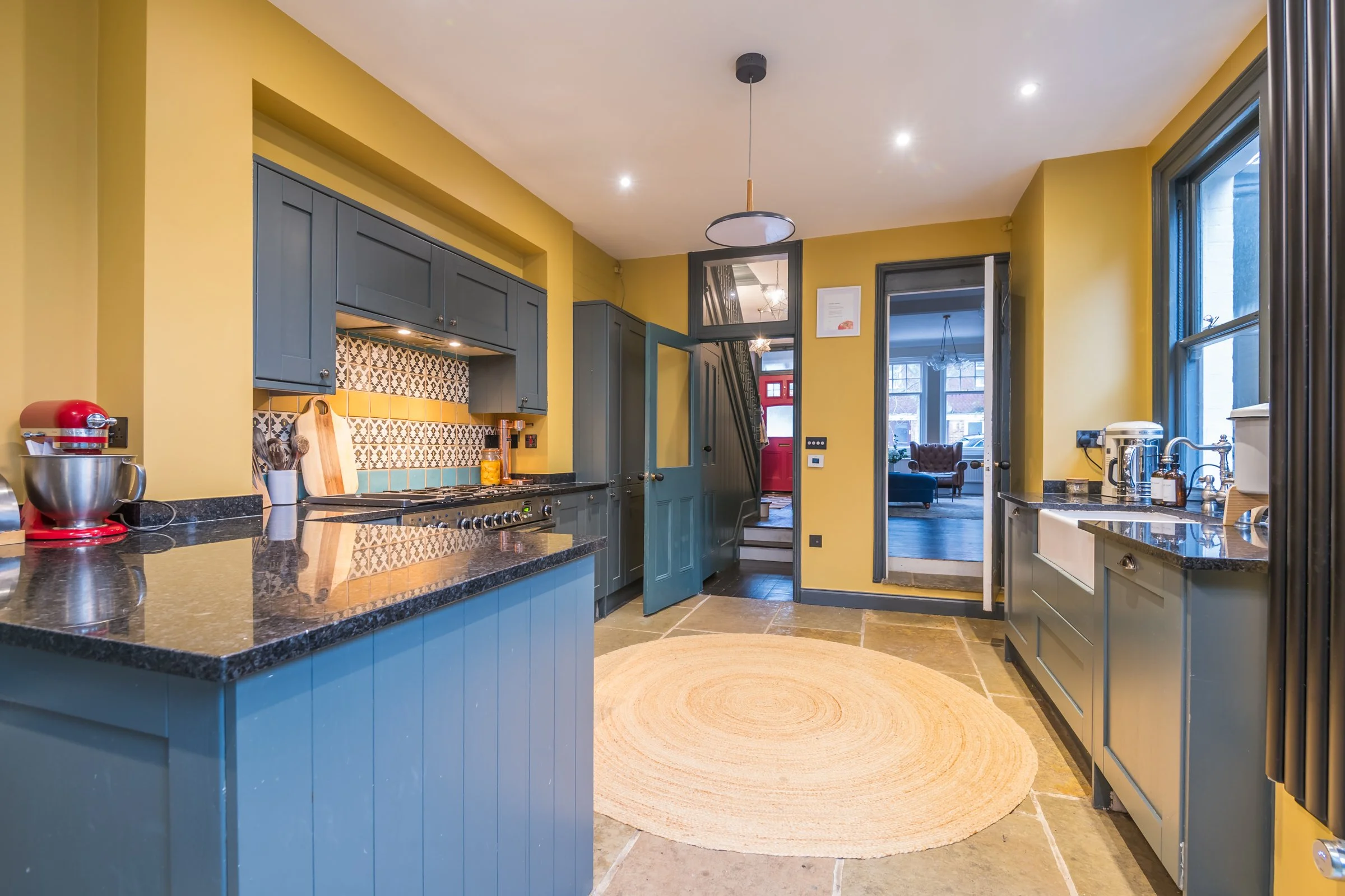 226 Amesbury Ave-13.jpg