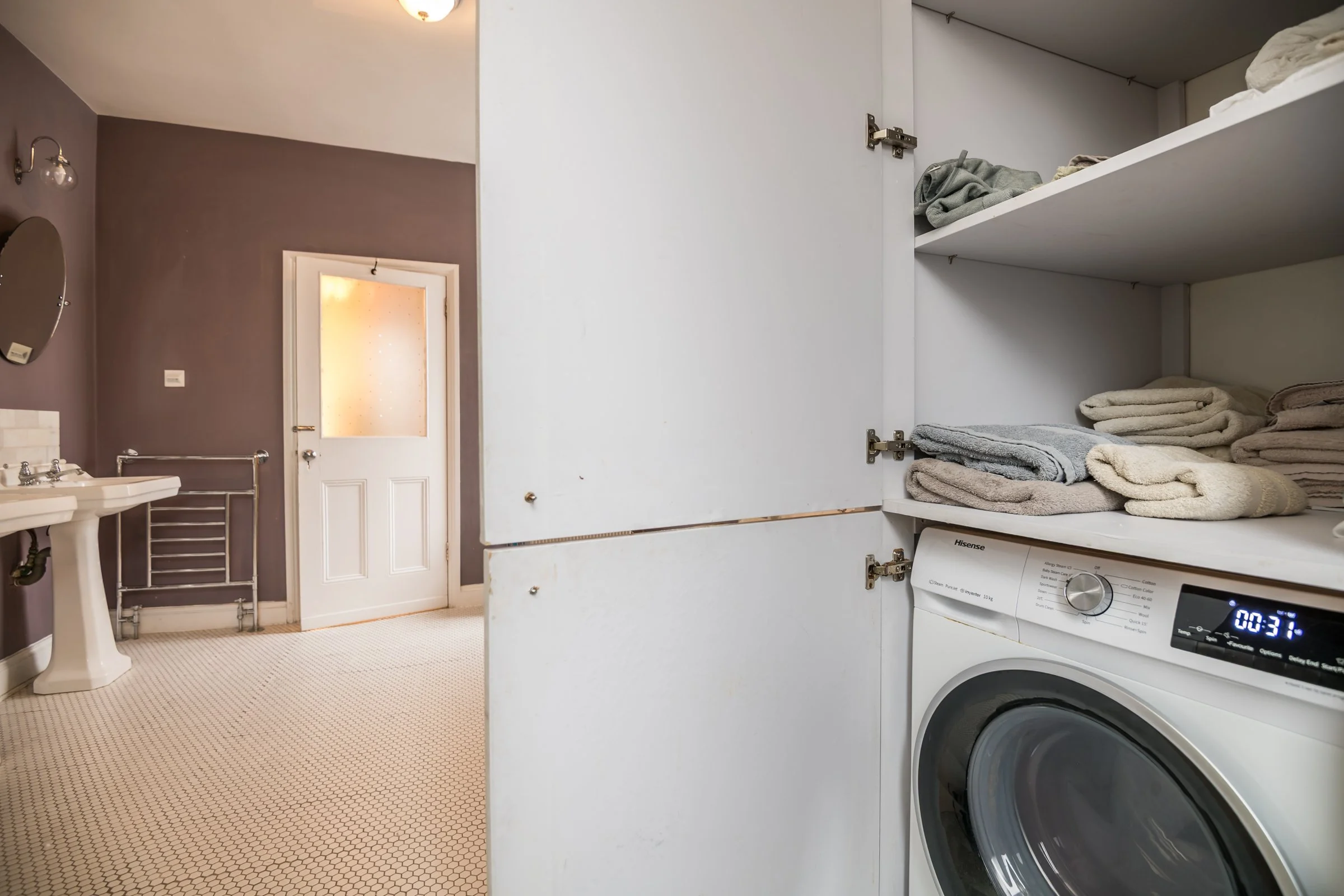 226 Amesbury Ave-22.jpg