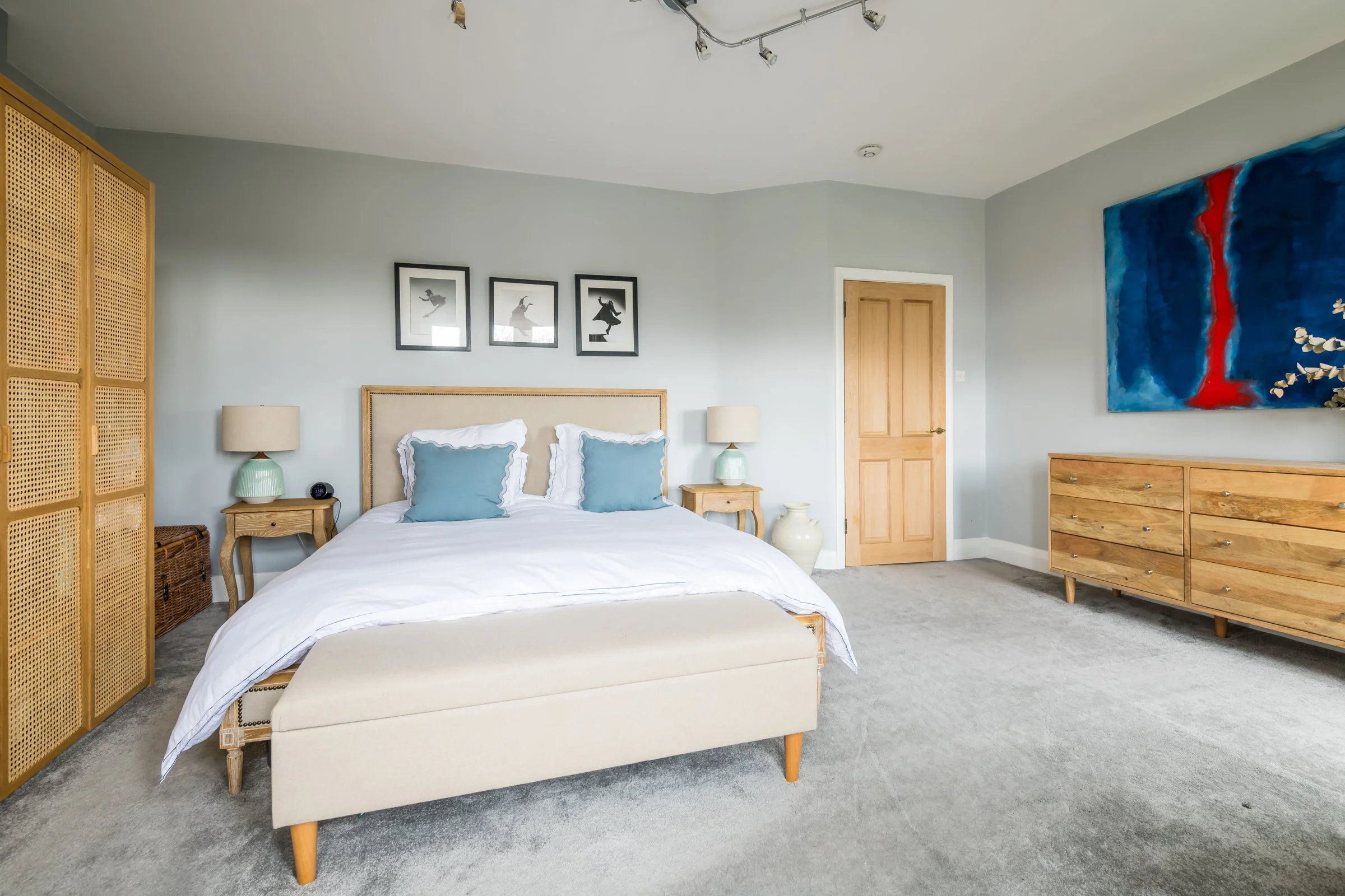 6 Knollys Road-43.jpg