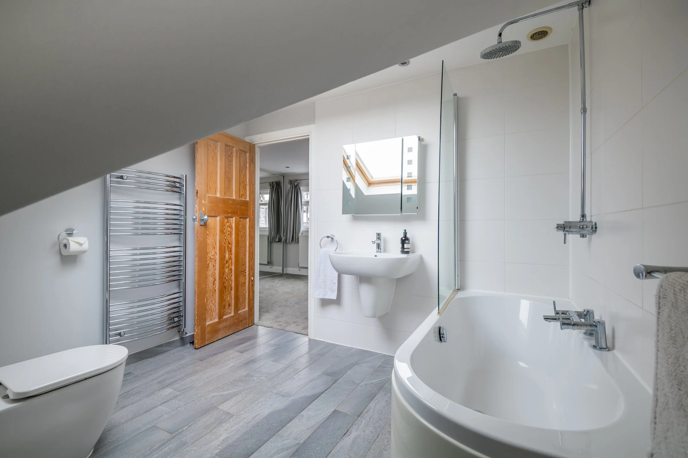 6 Knollys Road-32.jpg