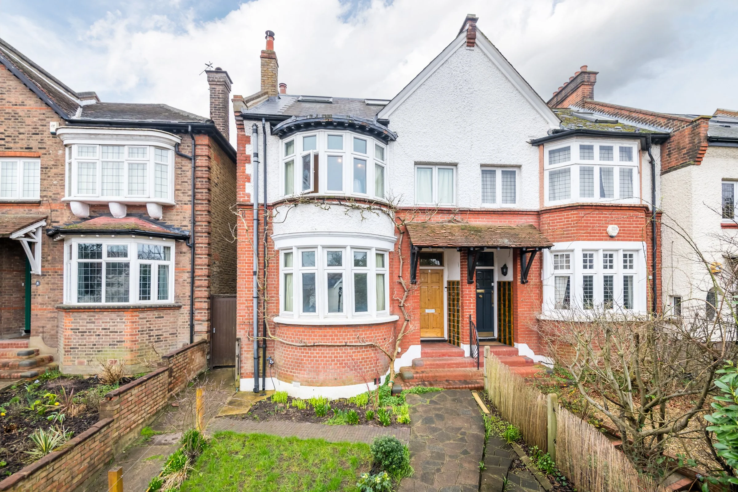 6 Knollys Road-8.jpg