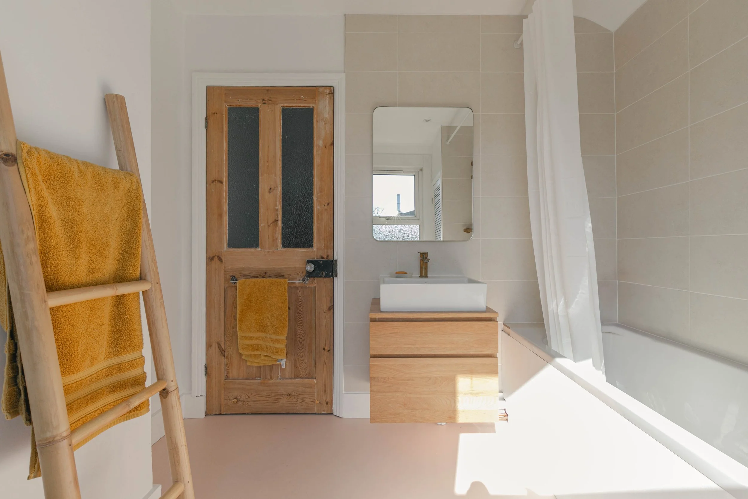 7 Kimberley Road, CR0 - 11.jpg