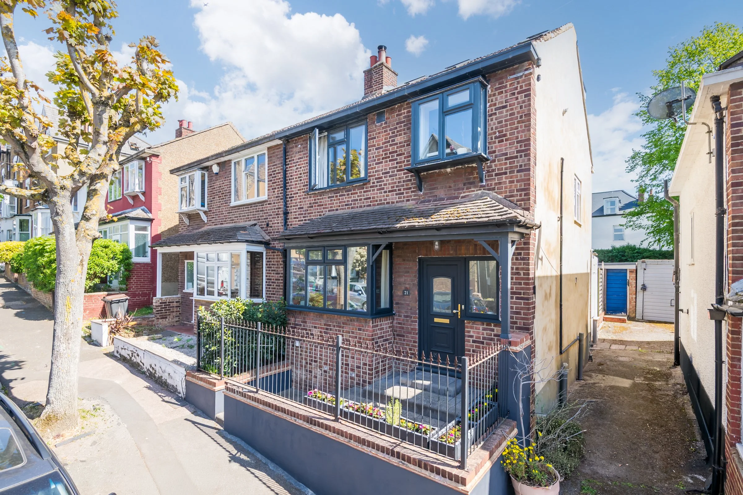 21 Rockmount Road-32.jpg
