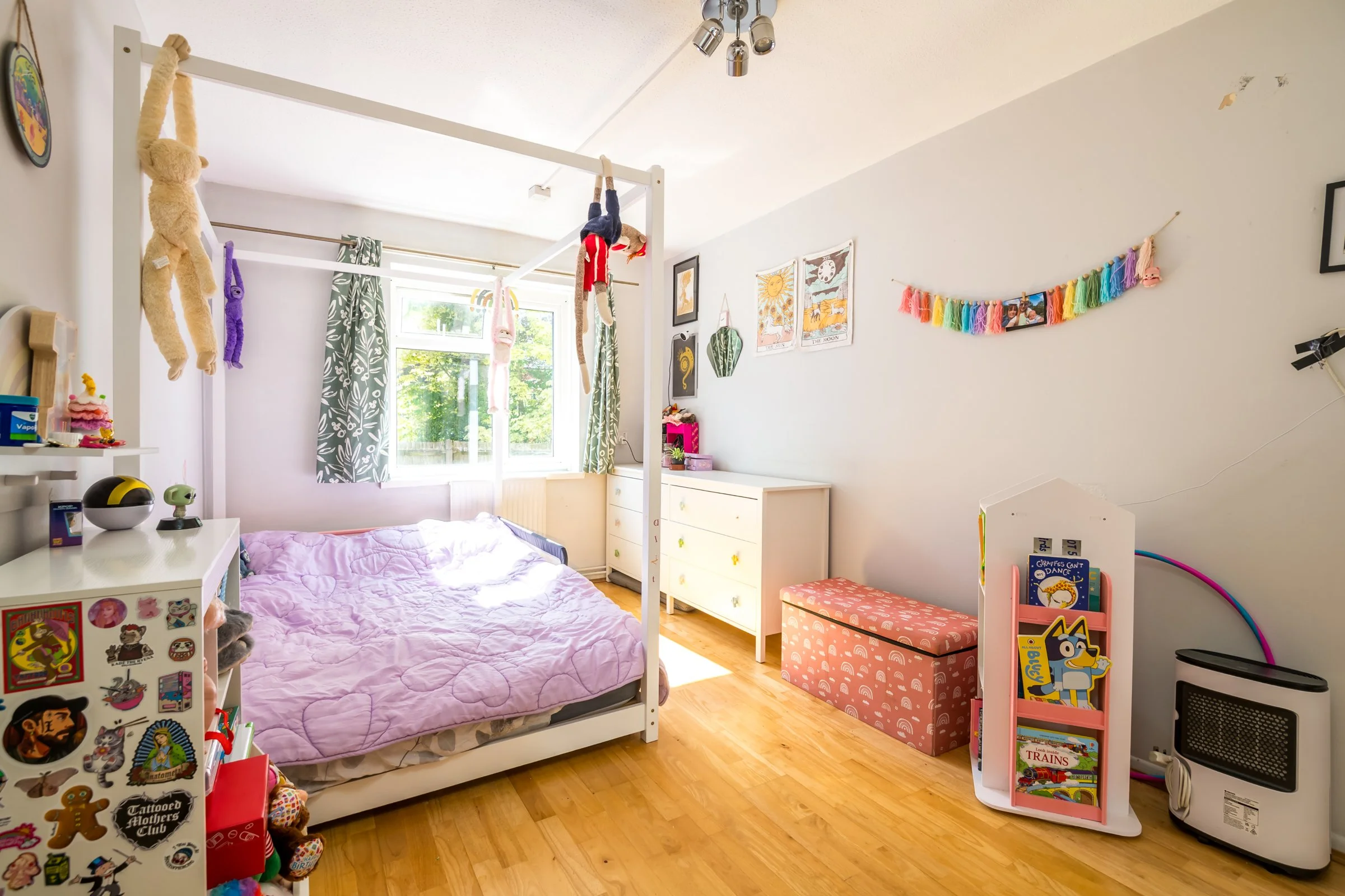 1 Claret Gardens-8.jpg