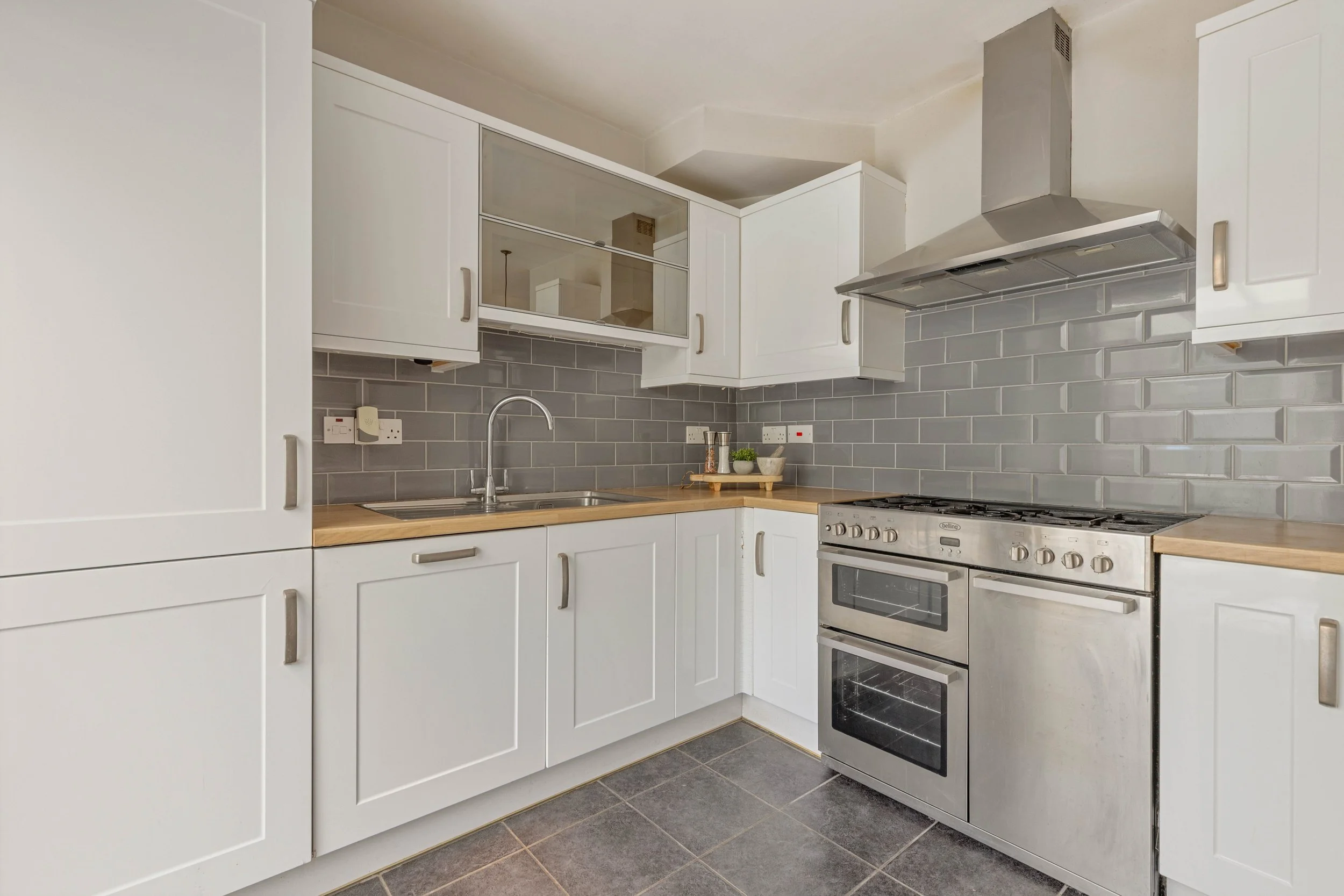21 Rockmount Road, SE19 - 7.jpg