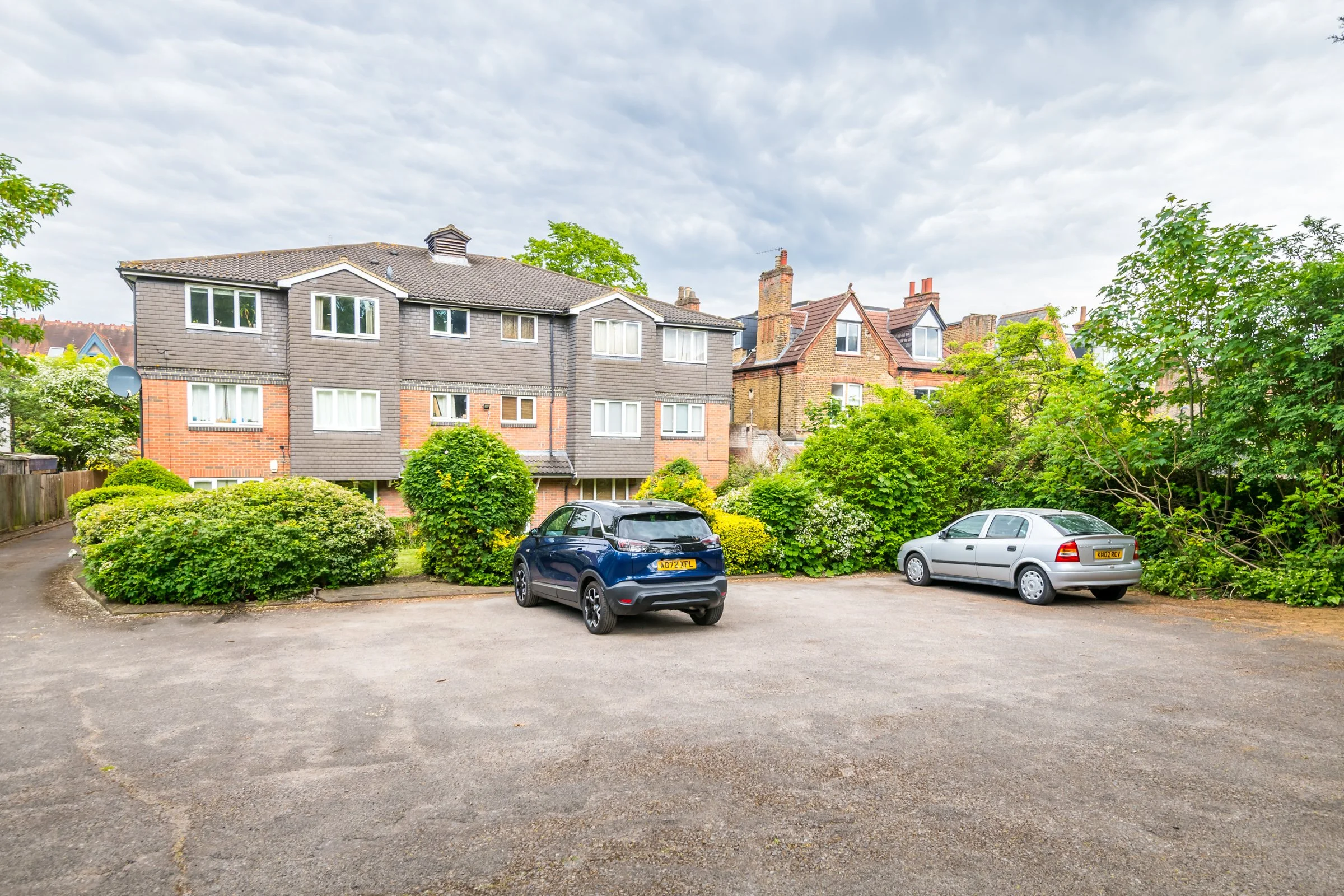 12 Holmes Court-36.jpg