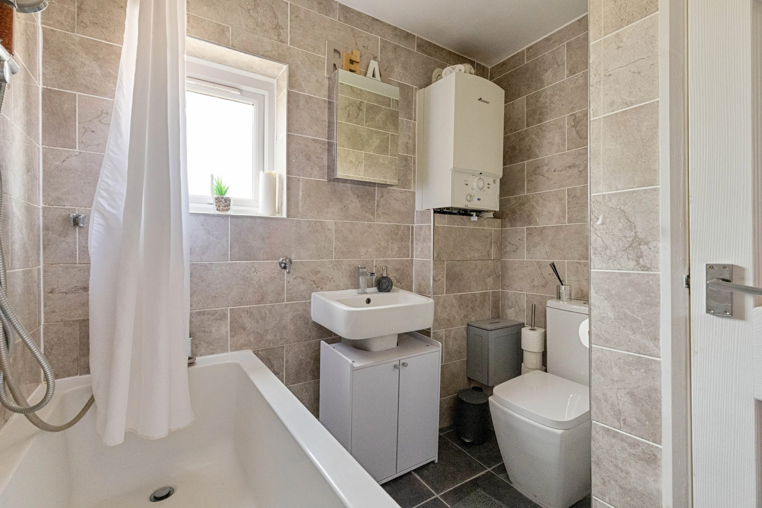 Flat 3, 84 Selhurst New Road, SE25 - 5.jpg