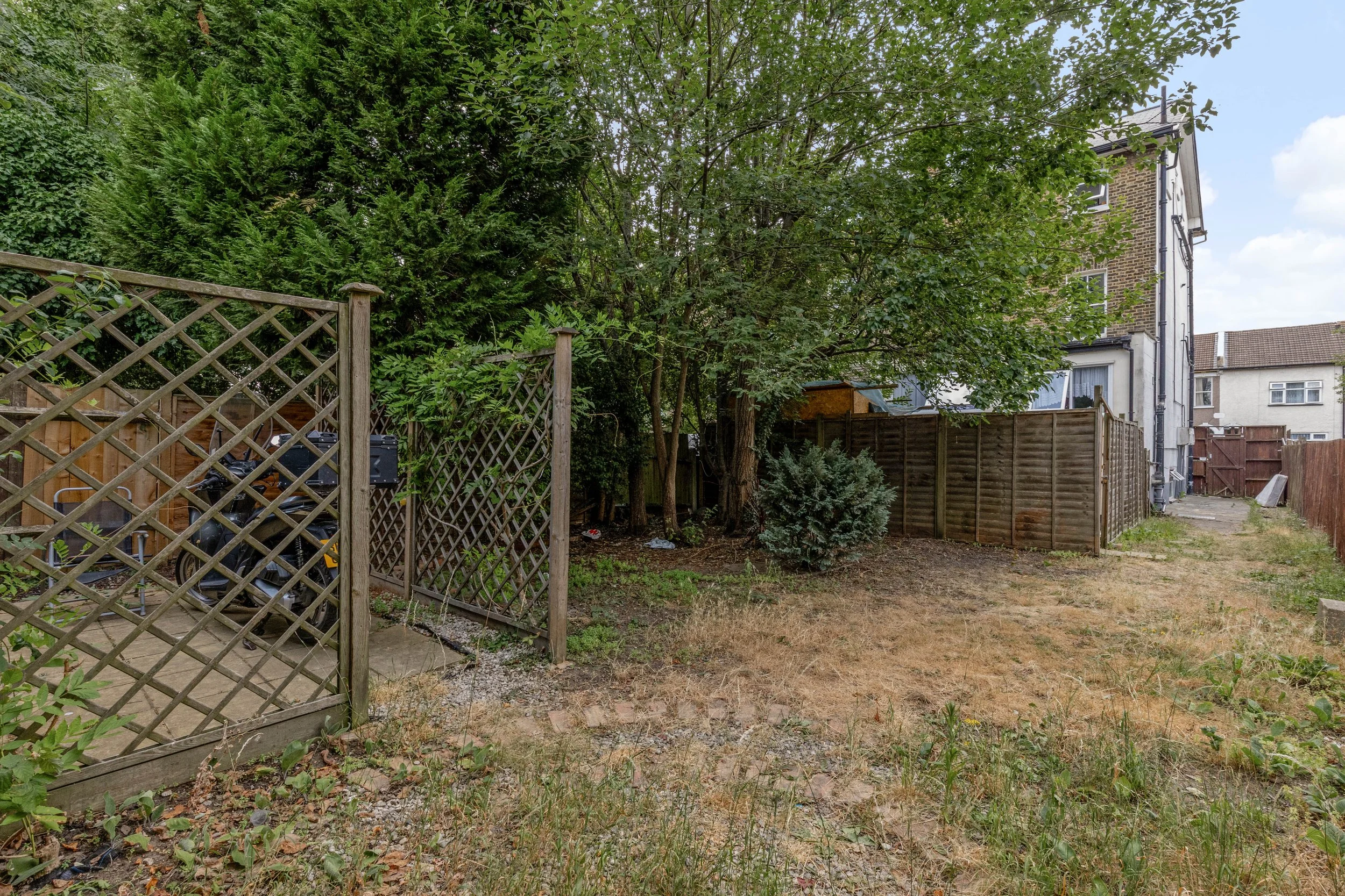 Flat 3, 84 Selhurst New Road, SE25 - 12.jpg