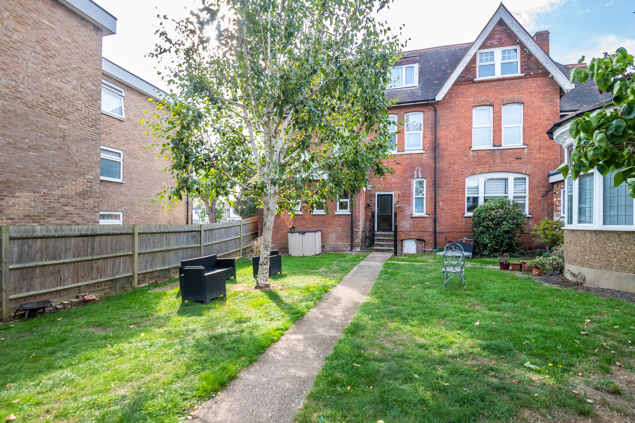 Flat 5, 1 Tennison Road-18.jpg