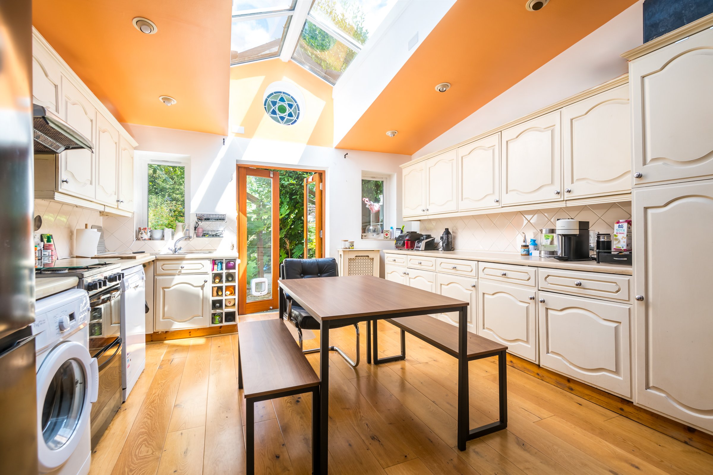 27a Fernwood Ave-12.jpg