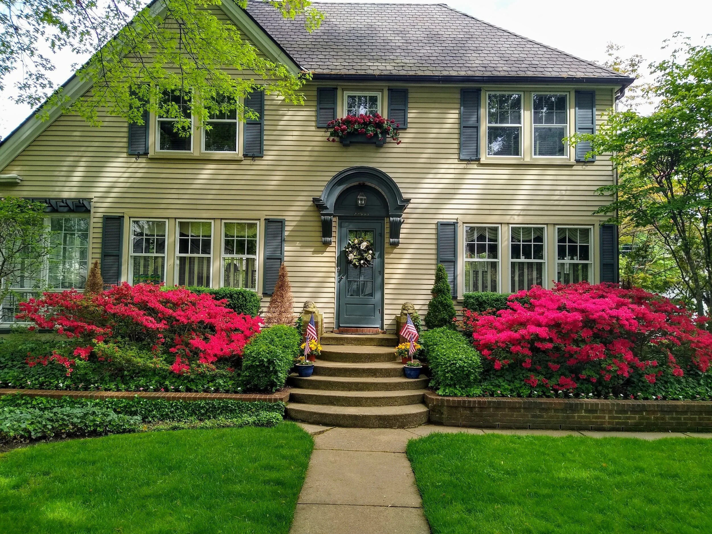 Should You Relocate After Becoming an Empty Nester?