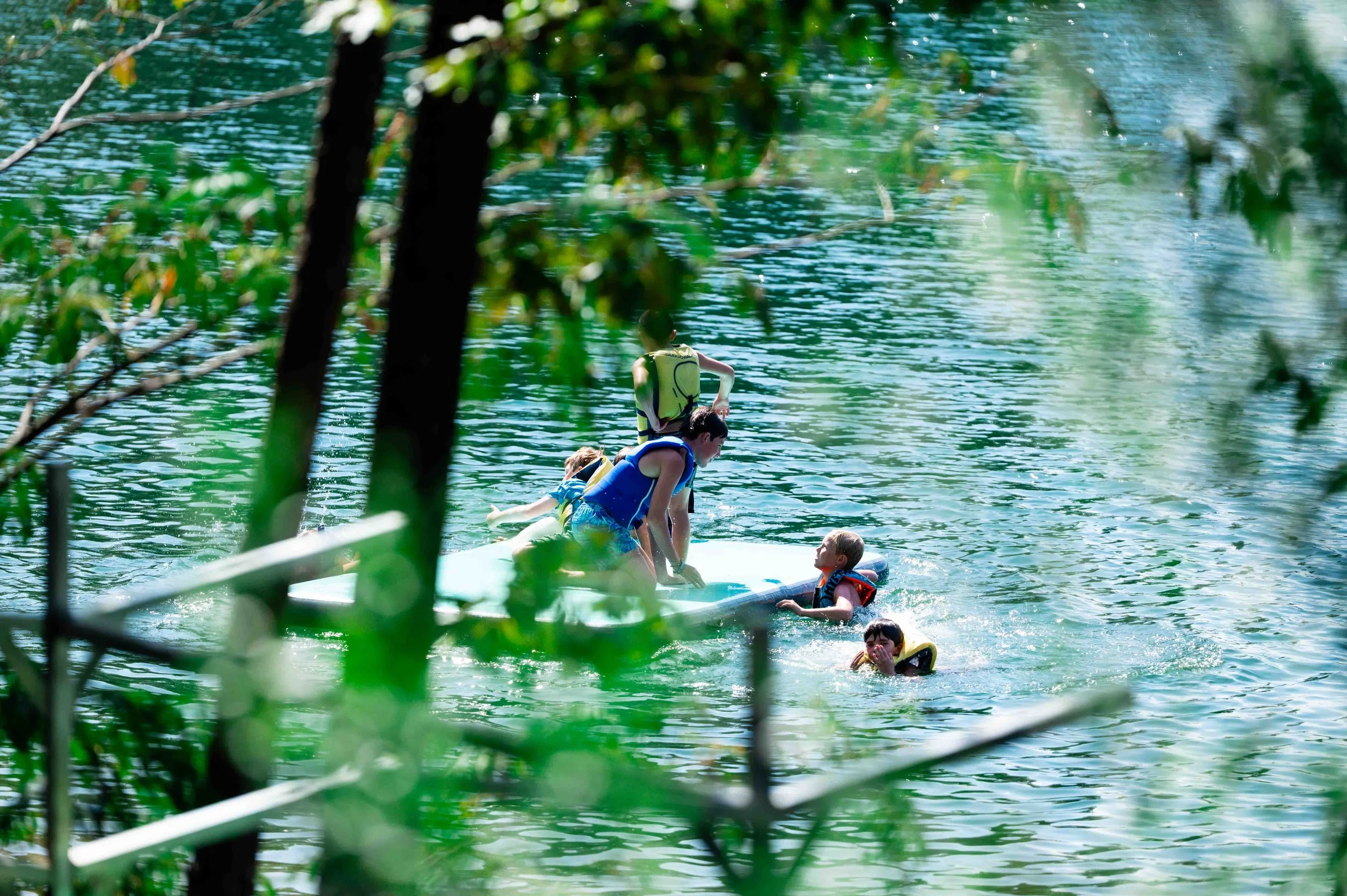 LAKEDAYEgroup26web-11.jpg