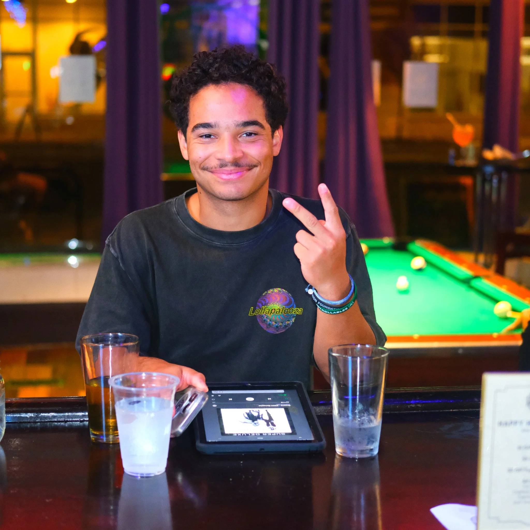 🍻 Tuesday just got tastier at Front St!
Whether you're craving cold drinks, delicious burgers, or chill vibes &mdash; we've got you covered tonight 😋

💗 $5 Sun Cruisers
🍔 $5 Burger + Fries
🥃 $4 Well Whiskey

👸 Emma&rsquo;s behind the bar servin