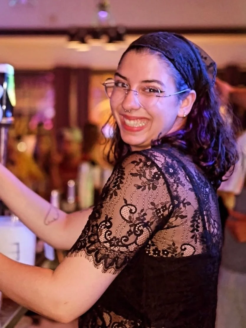 We&rsquo;re heating up the weekend with Ladies Night drink specials AND a cozy live music set to match the fall vibes. 🍁🎶

7&ndash;9PM: &ldquo;Cozy &amp; Chill&rdquo; Live Music Set
Featuring:
🎵 Jessica Jane
🎵 Alexis Julia
🎵 Judy June
🎵 Moon Ec