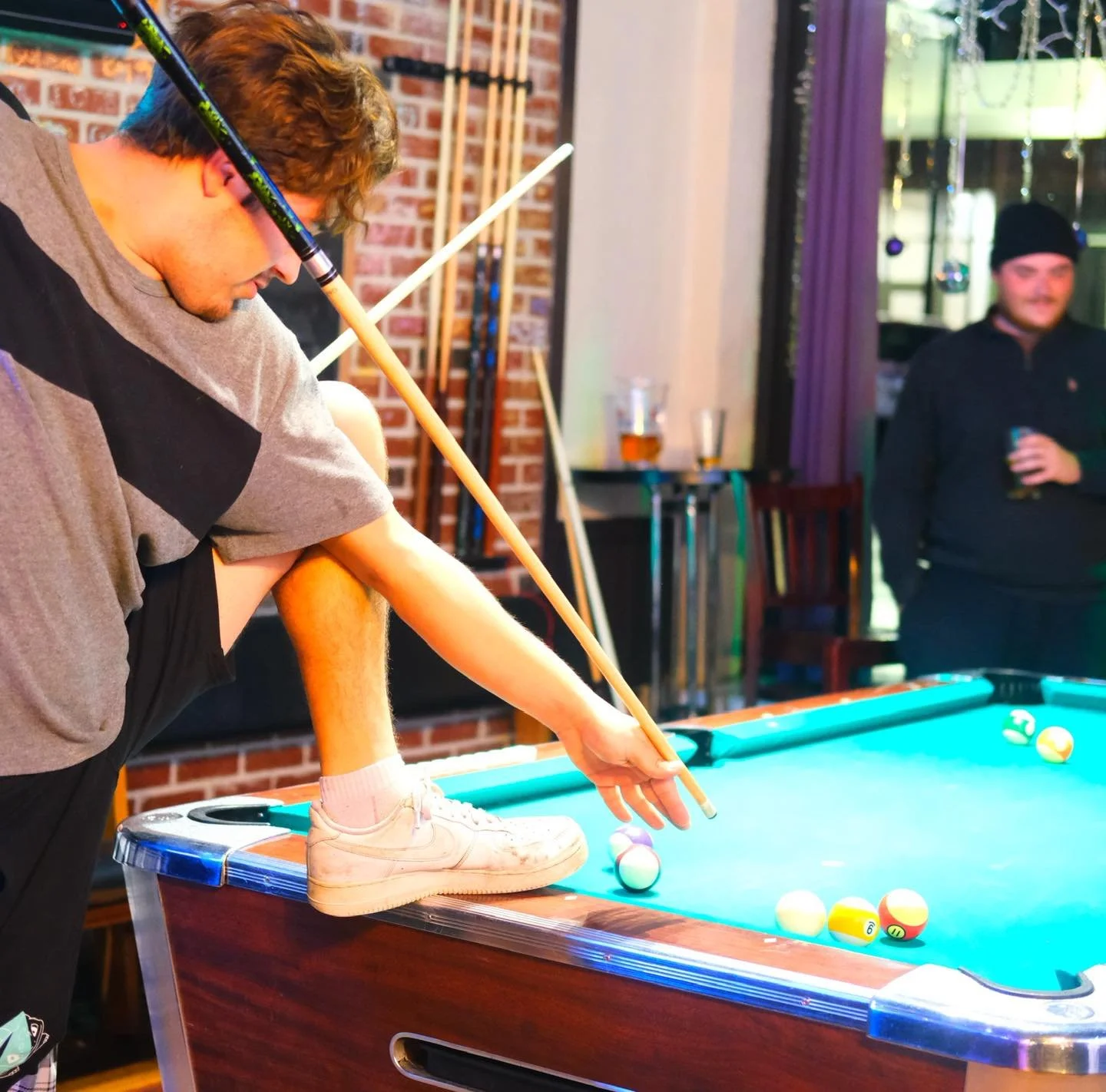 Tuesdays are better with tequila &mdash; and Emma behind the bar making sure your glass is never empty 🍹💚

Come hang out, grab some food, and turn an ordinary Tuesday into a good night.

🔥 TUESDAY SPECIALS:
🥃 $3 OFF Top-Shelf Tequila
🍔 $5 Burger