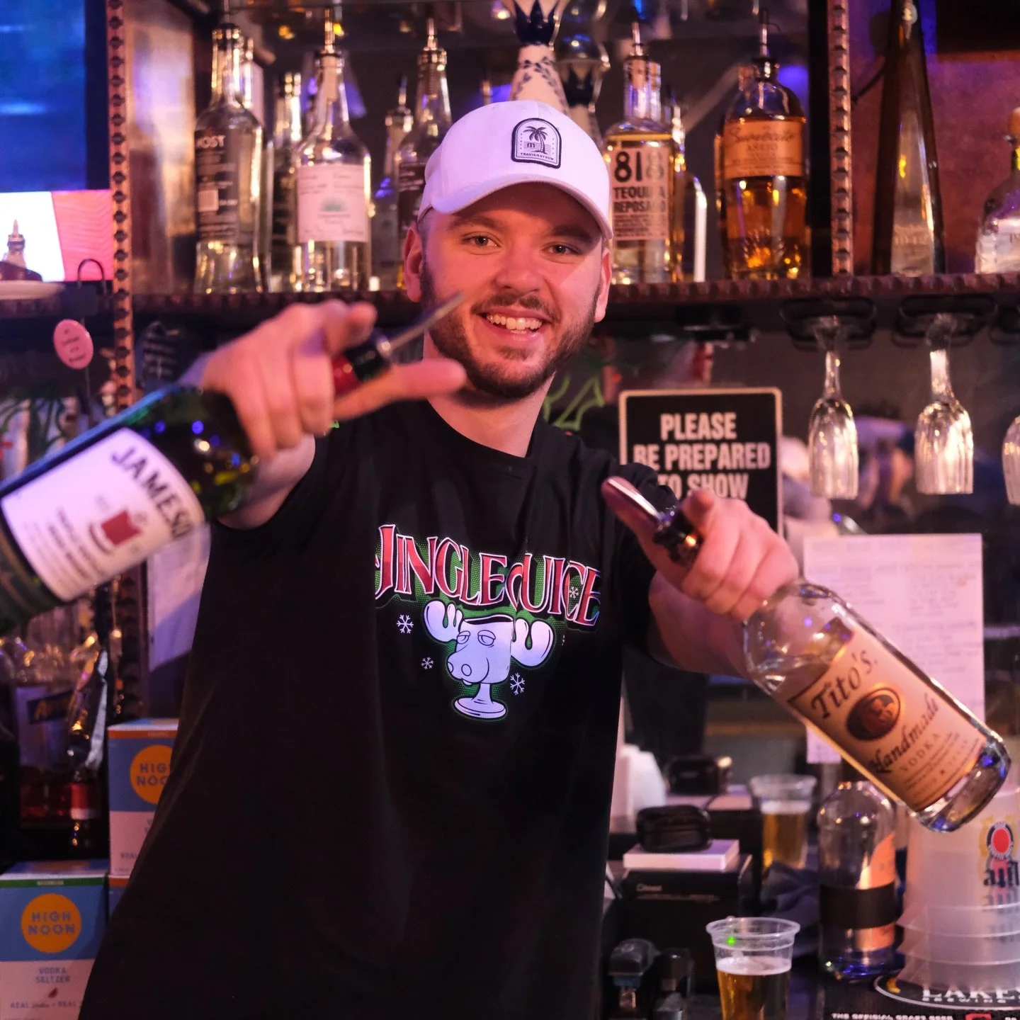 Tuesday = laughs, drinks, and good vibes 🎤🍻

Stand-Up Comedy Open Mic tonight at Front St. Social

🎙 Sign-ups at 7PM &middot; Show starts at 7:30PM
5-minute sets &mdash; come perform or just come laugh

Usual Tuesday specials are flowing and Mitch