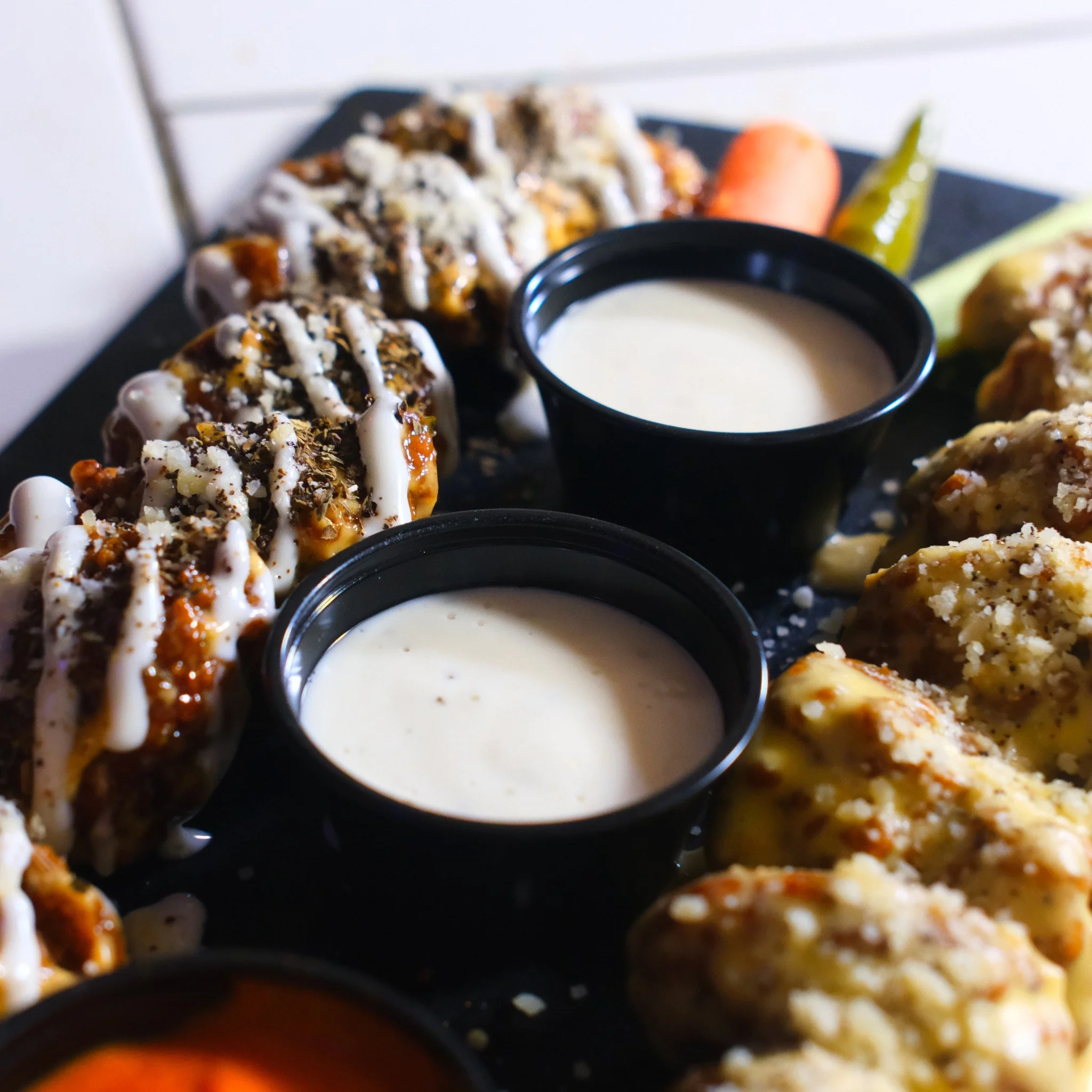 📅 This Week at Front St. Social:

SUN &mdash; Closed Today
MON &mdash; Open for the holiday! Discount Monday + 75 cent Wing Night
TUE &mdash; Industry Night 🎤
WED &mdash; Open Mic Night 8PM
THU &mdash; Karaoke with DJ Rob 🎤
FRI &mdash; Live music 