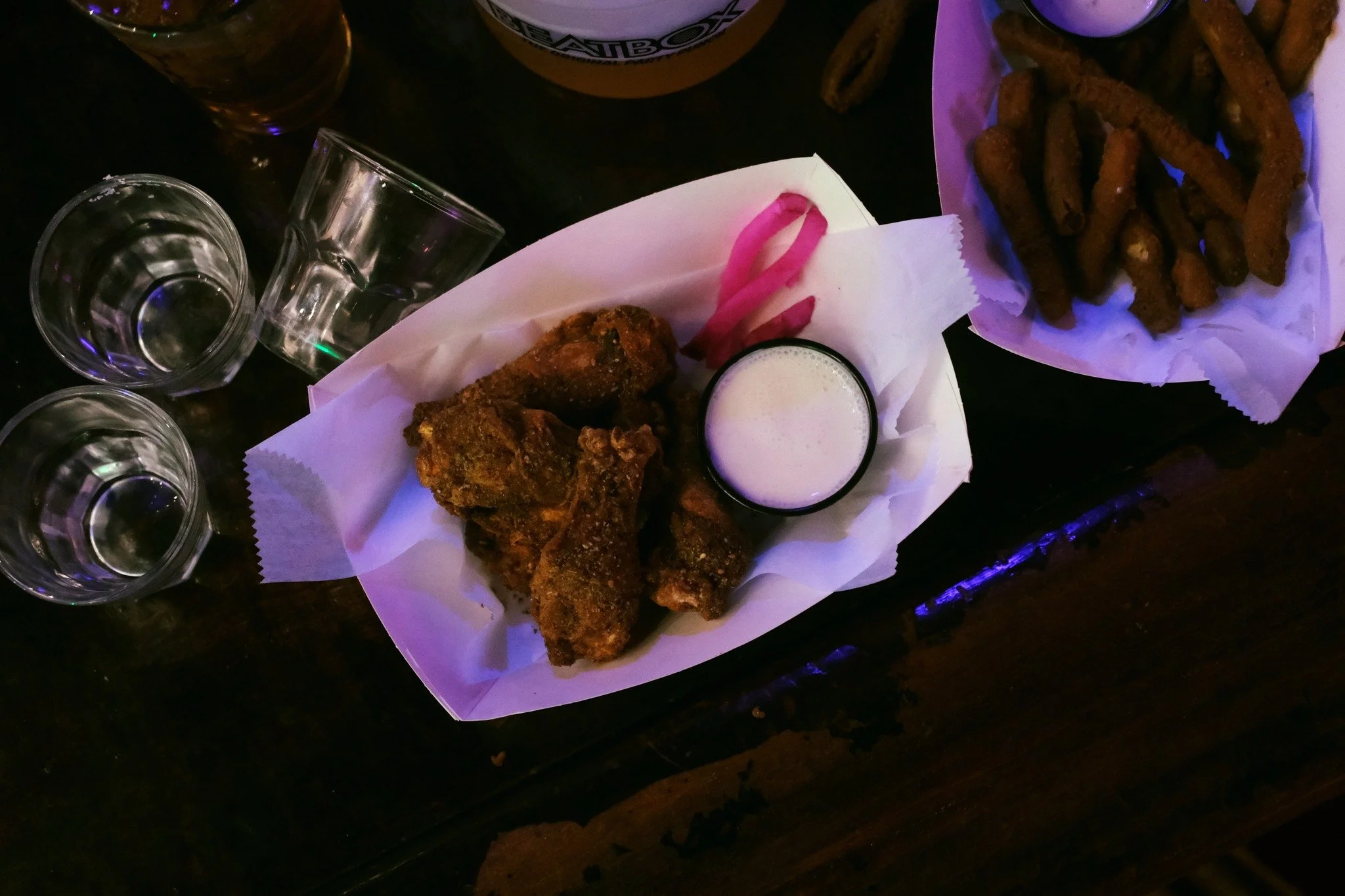 Avri&rsquo;s behind the bar tonight &mdash; let&rsquo;s make Monday better 😌

🍗 75&cent; Wings (bone-in &amp; boneless)
🥃 $3 OFF Top-Shelf Whiskey
🍹 $3 Margaritas
🍺 $5 Pitchers

Open 5PM
Skip cooking. Come get some 75 cent WINGS! 🖤
#ClevelandOh