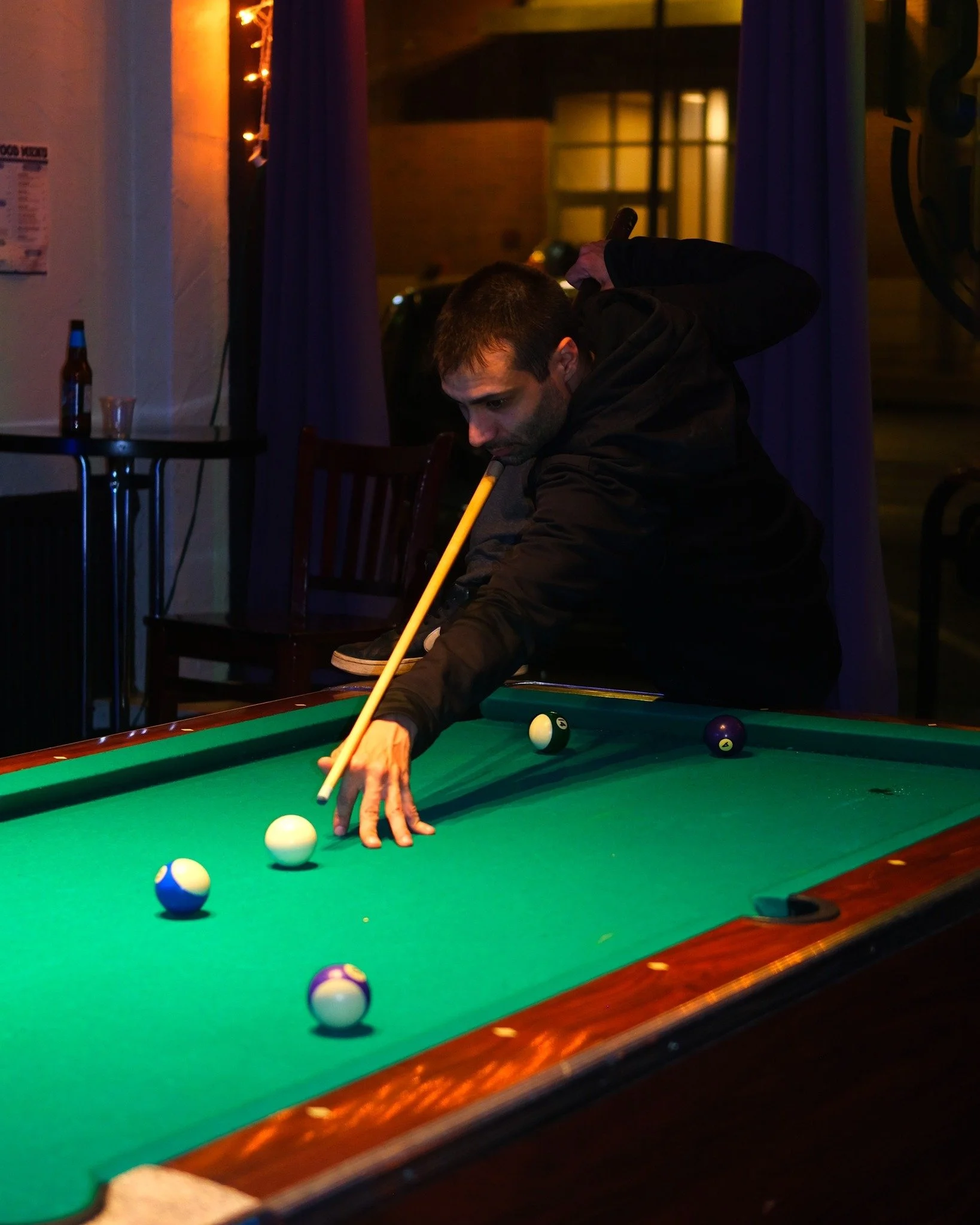 TUESDAY NIGHT AT FRONT ST. 🎤🍔🍹
Emma behind bar!

Comedy Open Mic:
🎤 Sign ups 7PM | Show 7:30PM
5 minute sets
Hosted by Zach Banaszak
Want to lock in a spot early? Email banaszakzachary@gmail.com to get booked in advance.

🍔 $5 Burgers
🍋 $5 Sun 