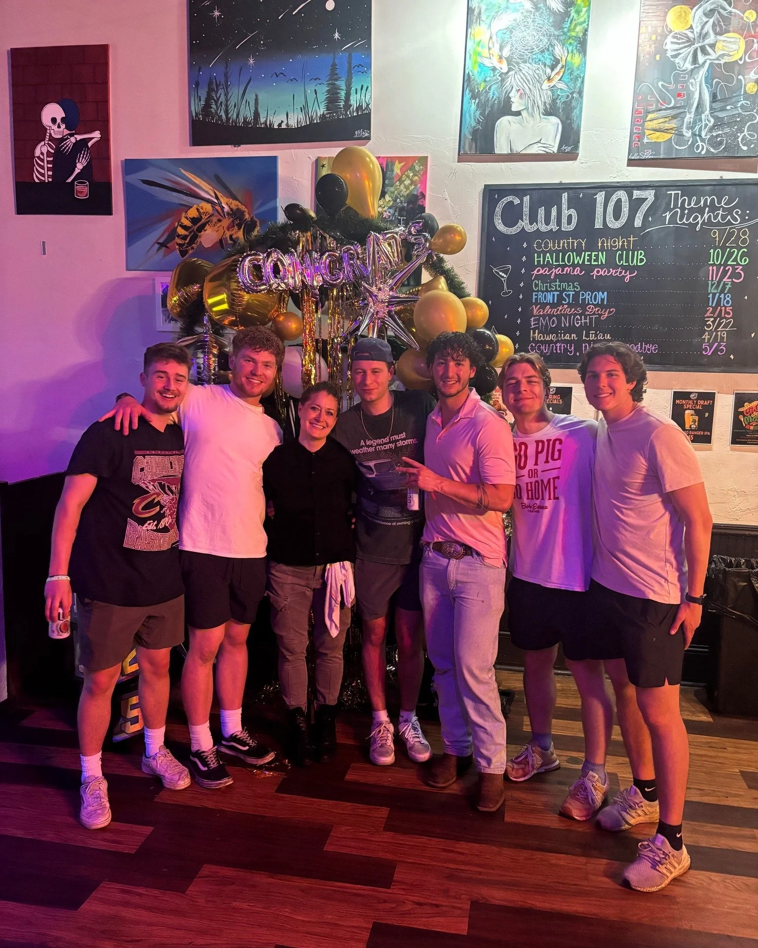 Graduation weekend starts tonight 😌🎓✨

We know a lot of you are heading to the Zach Bryan concert after commencement tomorrow&hellip; so let&rsquo;s celebrate the grads properly tonight 🍻

🎶 Live Music |  7&ndash;9PM | @jaysparrow44 
🎧 Surprise 