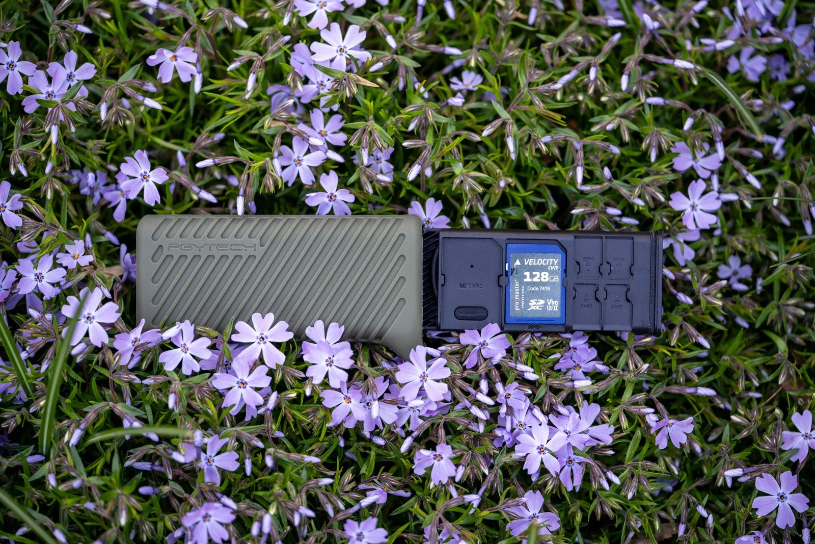 CreateMate High-speed Card Reader Case DSC09995.jpg