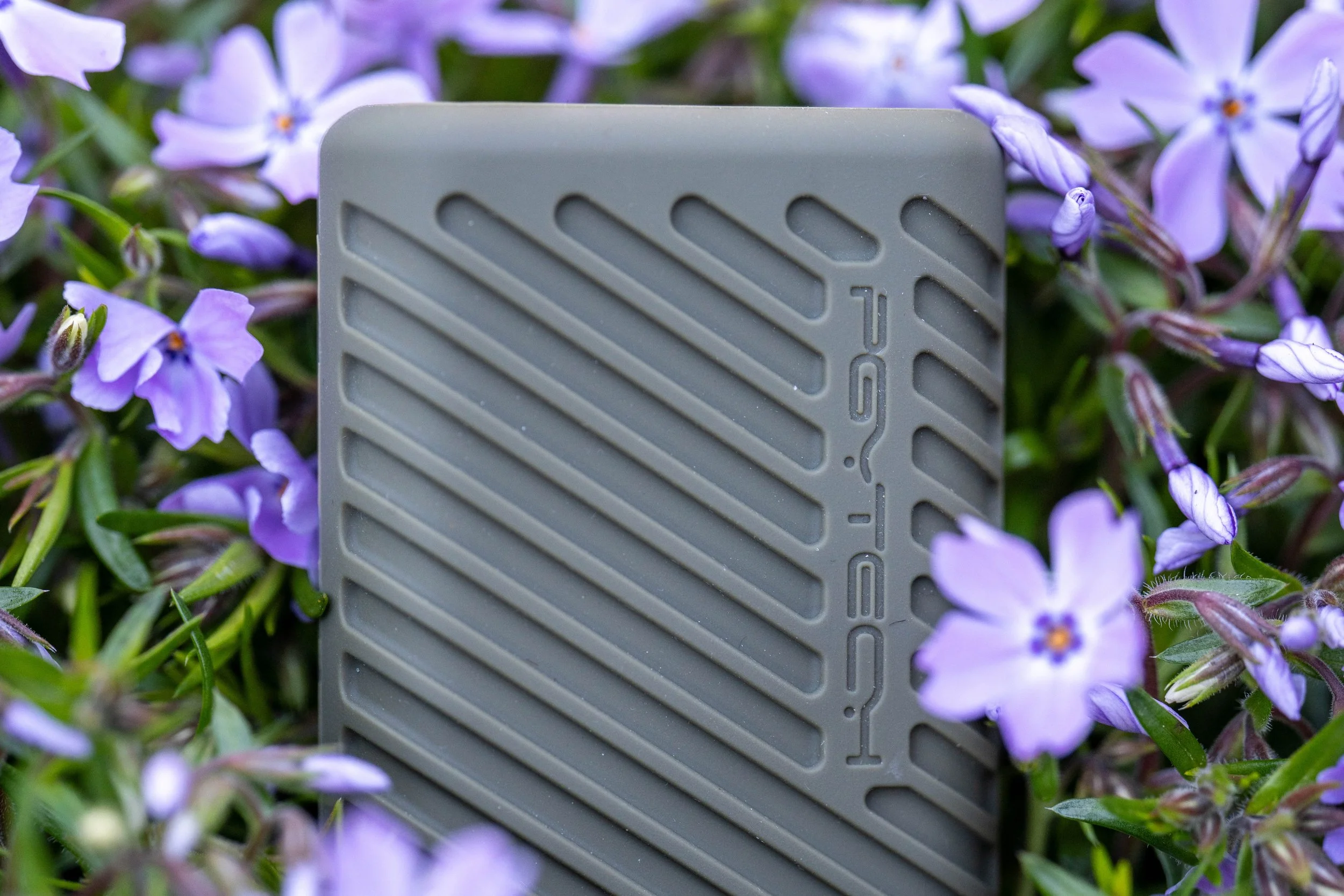 CreateMate High-speed Card Reader Case Image 1.jpg