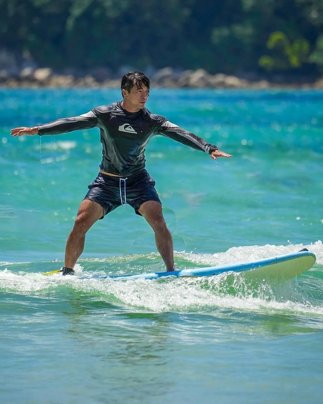 Instagram - Pic 1 vs Reality - Pic 2@euterpe_z introduced me to surfing and I’ve been hooked sin.jpg