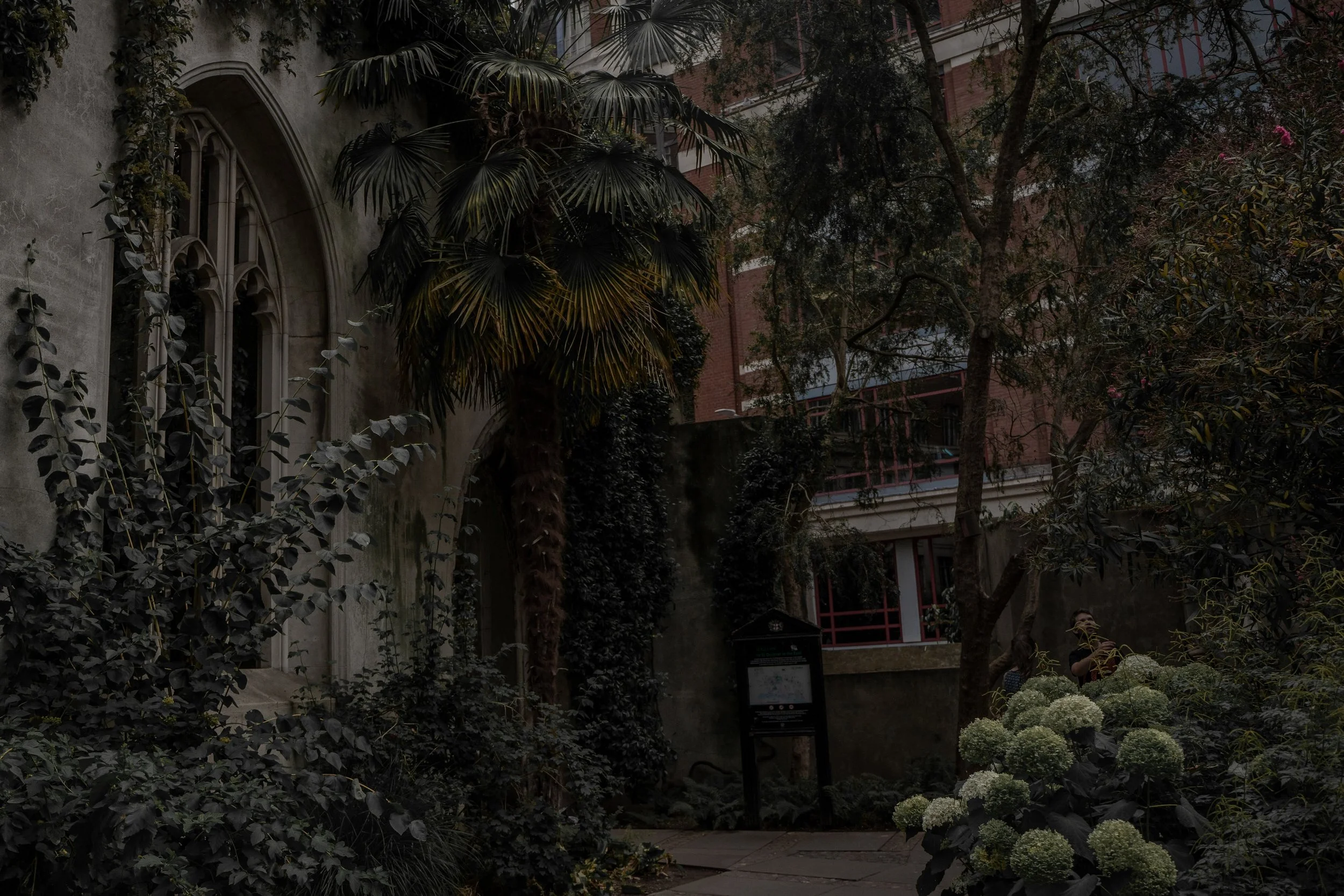 St Dunstan in the East 8.jpg