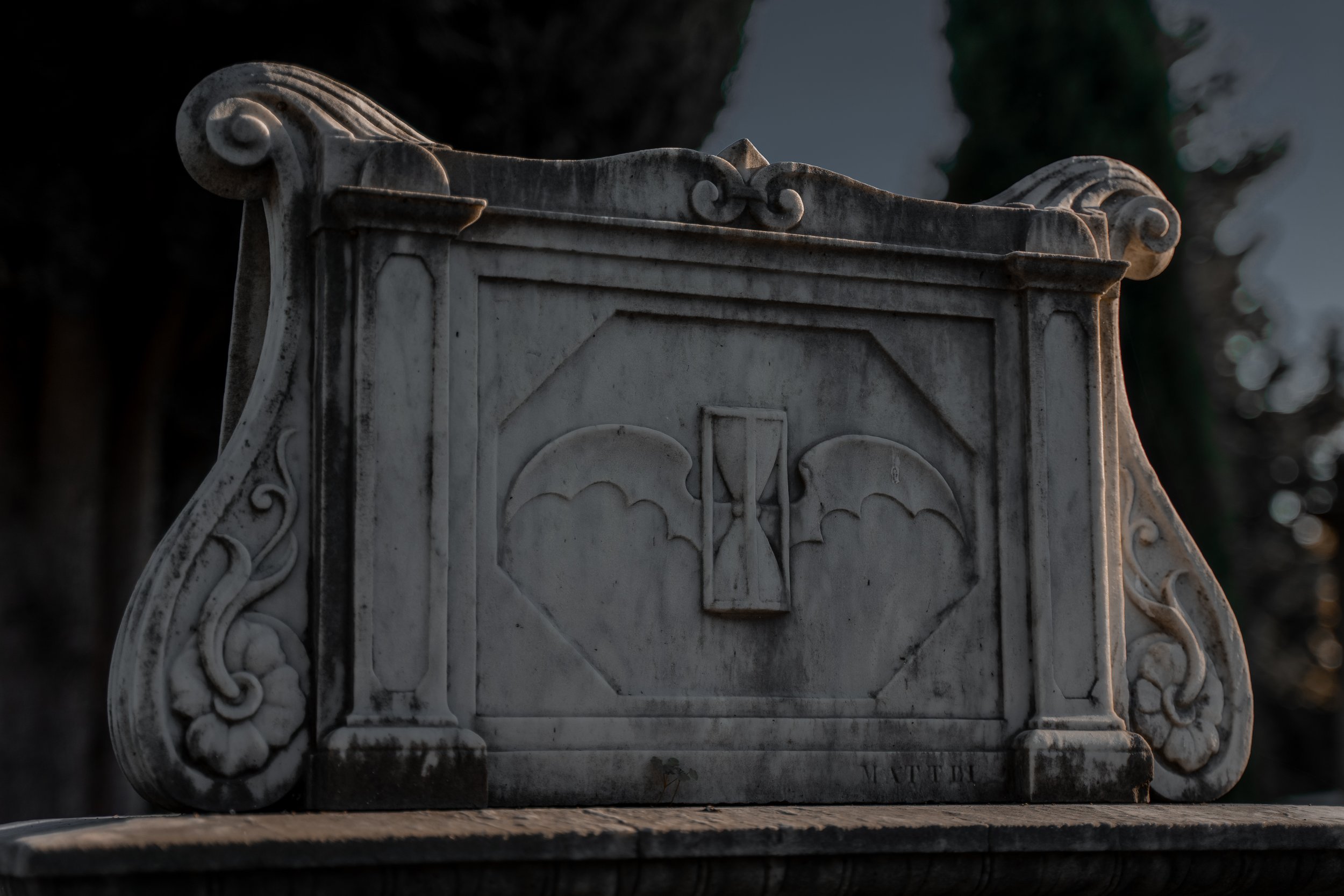 English Cemetery 2.jpg