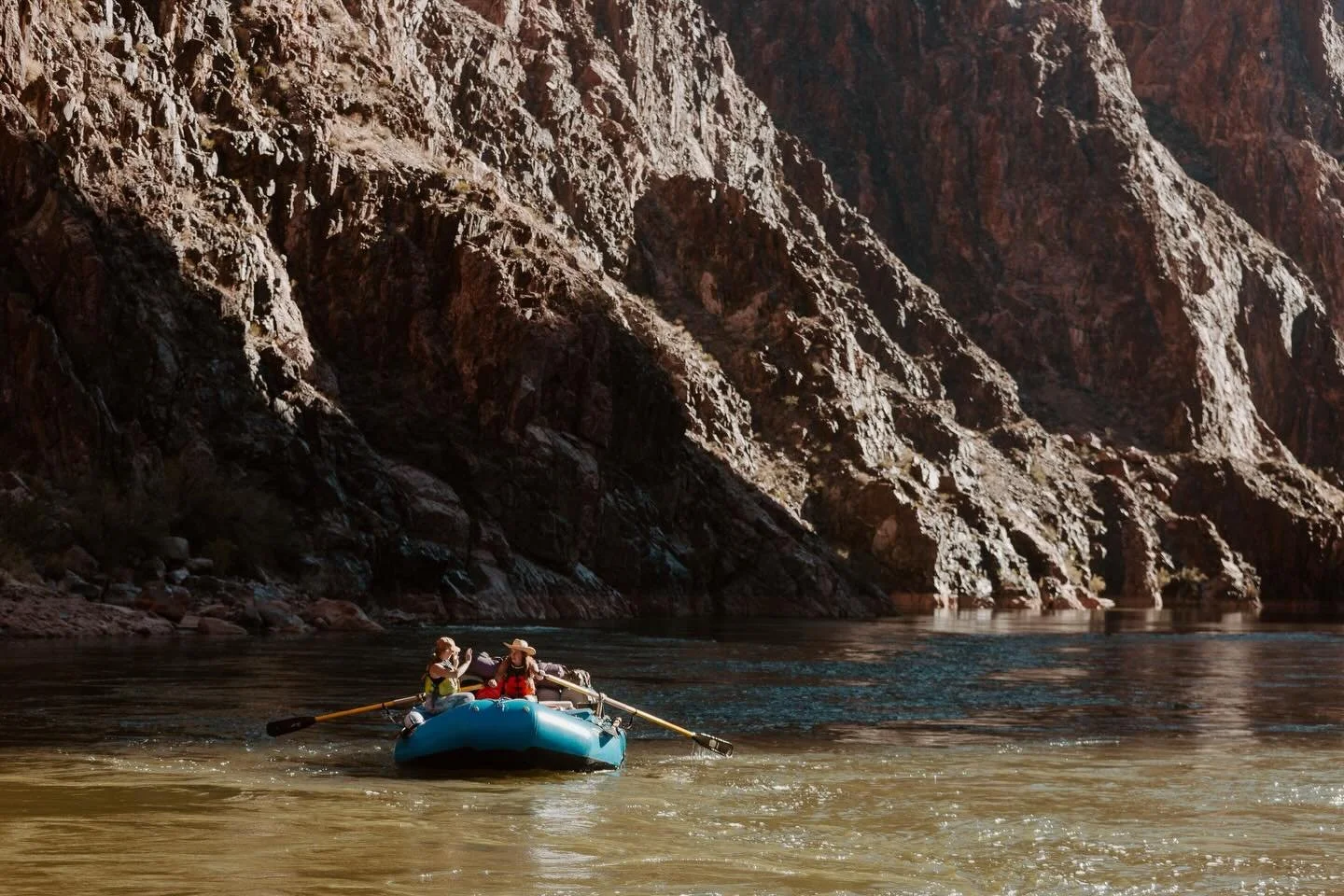 #tbt to when we did a crazy thing and paddled the colorado river through the Grand Canyon for 23 days&hellip;. 🏜️🌊