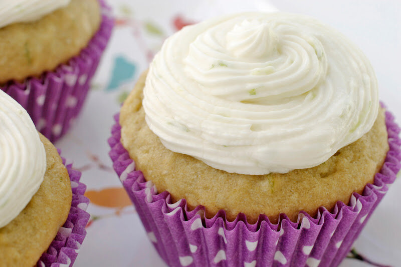 cupcakes-gluten-free-dairy-free-coconut-lime_3.jpg