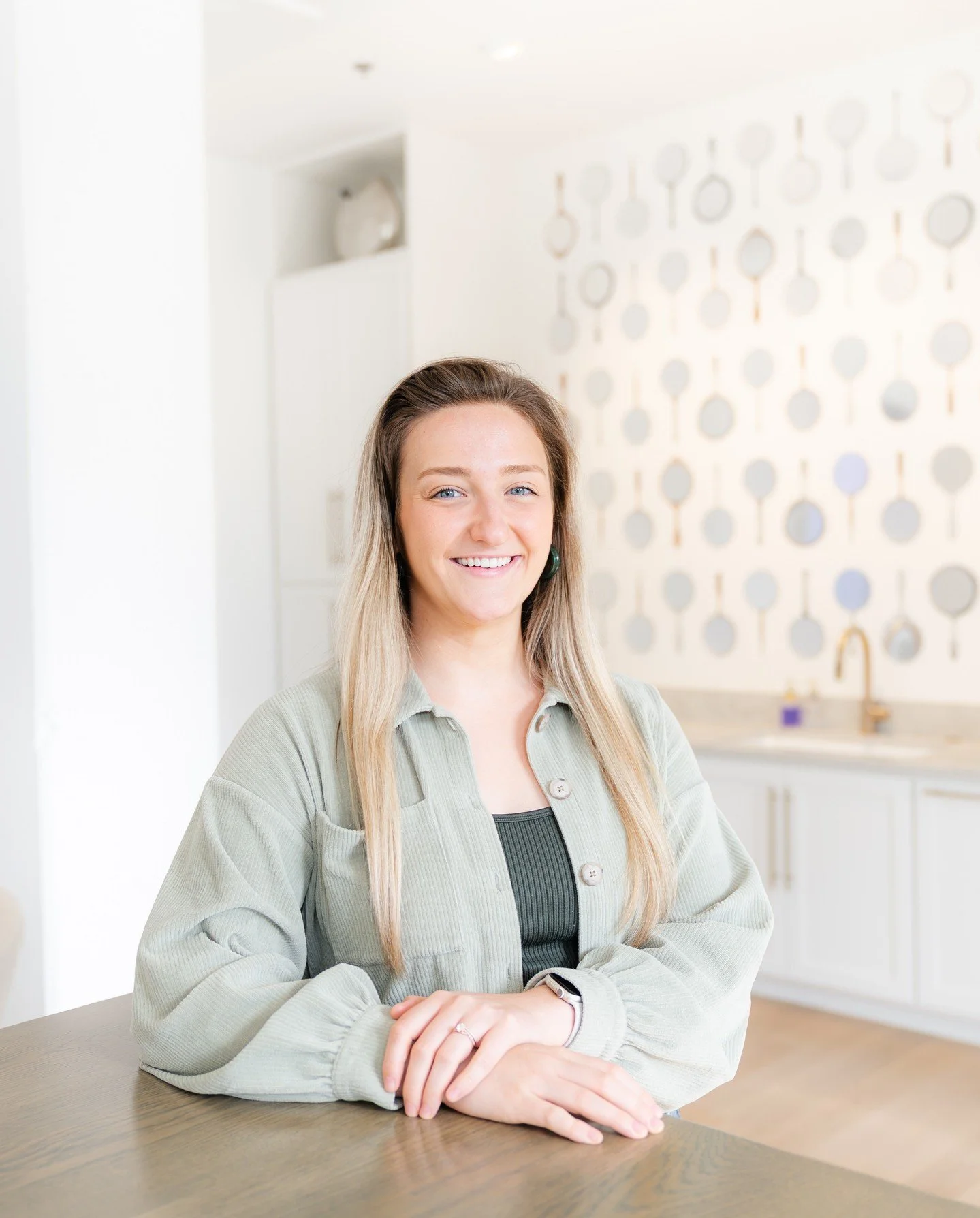 Say hello to the newest member of #teamTENFOLD &mdash; Gabby Fugger! 👋 She&rsquo;s joining us as a Senior Designer with a gift for bringing brands to life in three dimensions. We&rsquo;re so glad she&rsquo;s here! ✨

#teamTENFOLD #EnvironmentalBrand