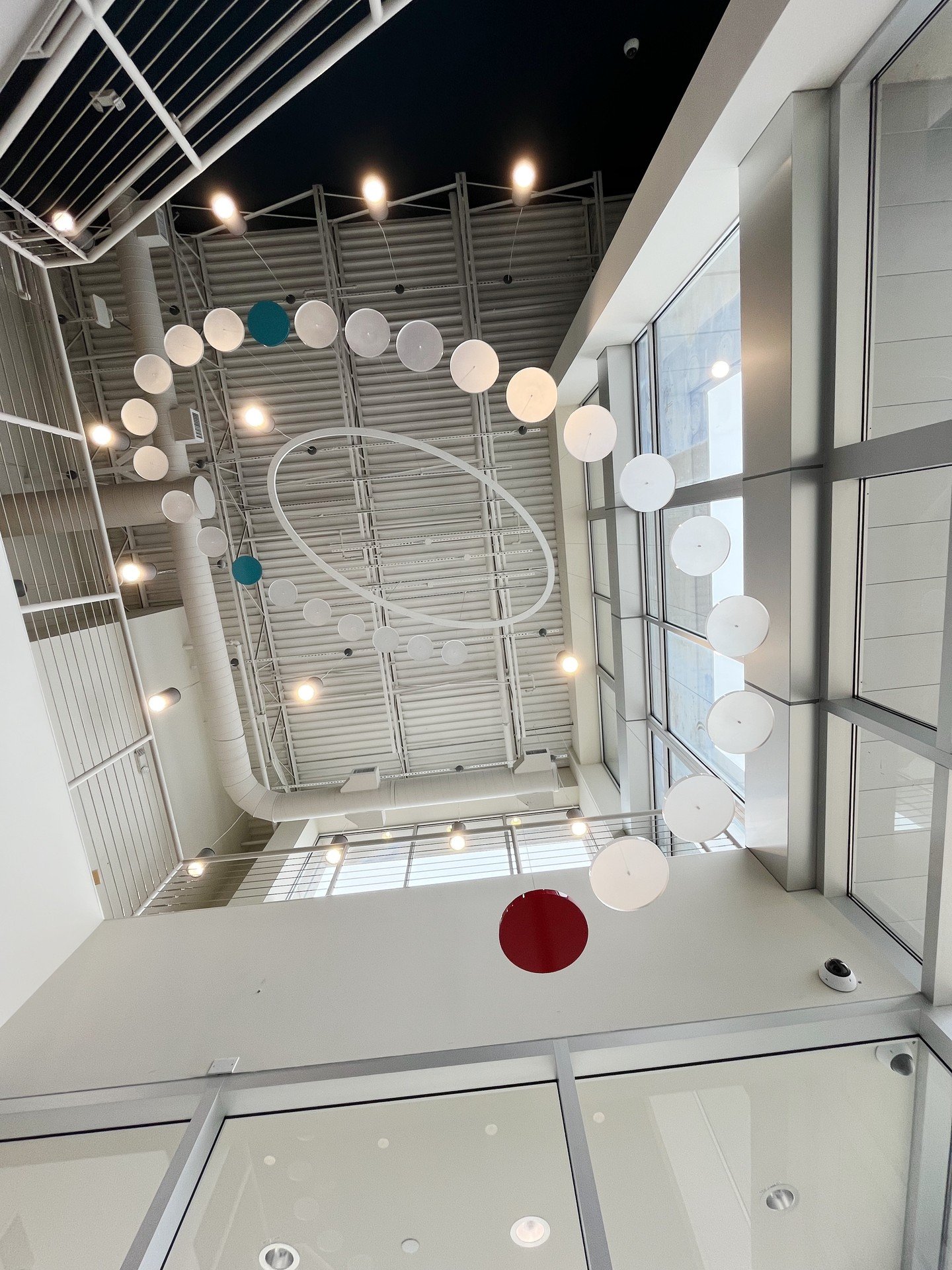 Bringing brands to life&mdash;one install at a time. ✨ A few behind-the-scenes moments from recent transformations, where vision meets execution and every detail counts. Stay tuned for the full reveals. #teamTENFOLD #brandinmotion #behindthescenes