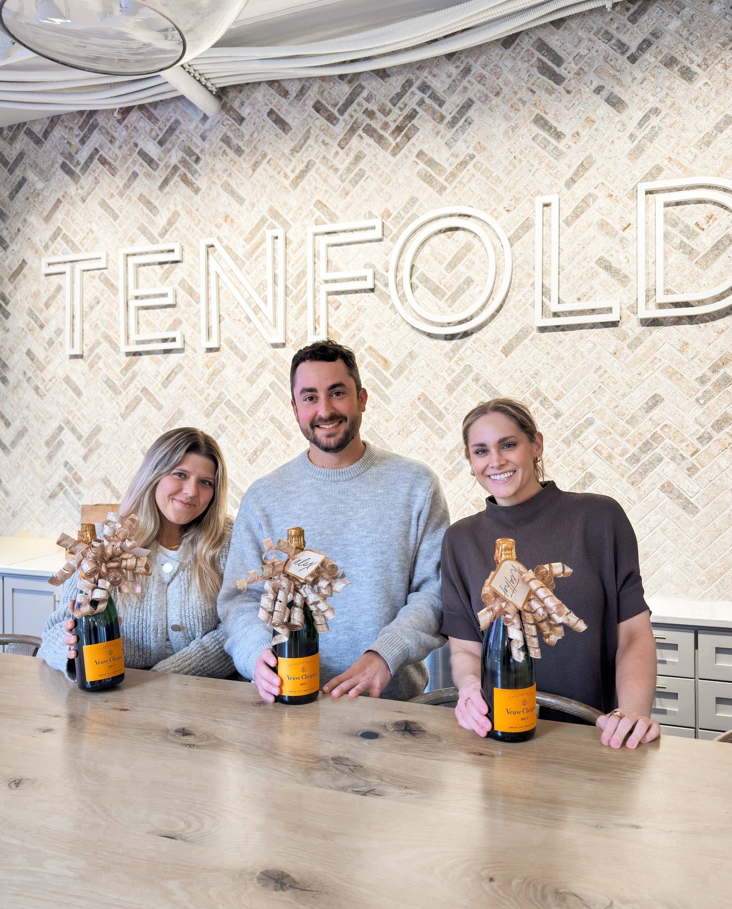 Spring is in full swing at TENFOLD! 🌱

And with it, three promotions we are thrilled to share: Heather Gillespie to Creative Director, Alex Morando to Omnichannel Manager, and Caroline O'Connor to Omnichannel Producer.

Each of them has widened what