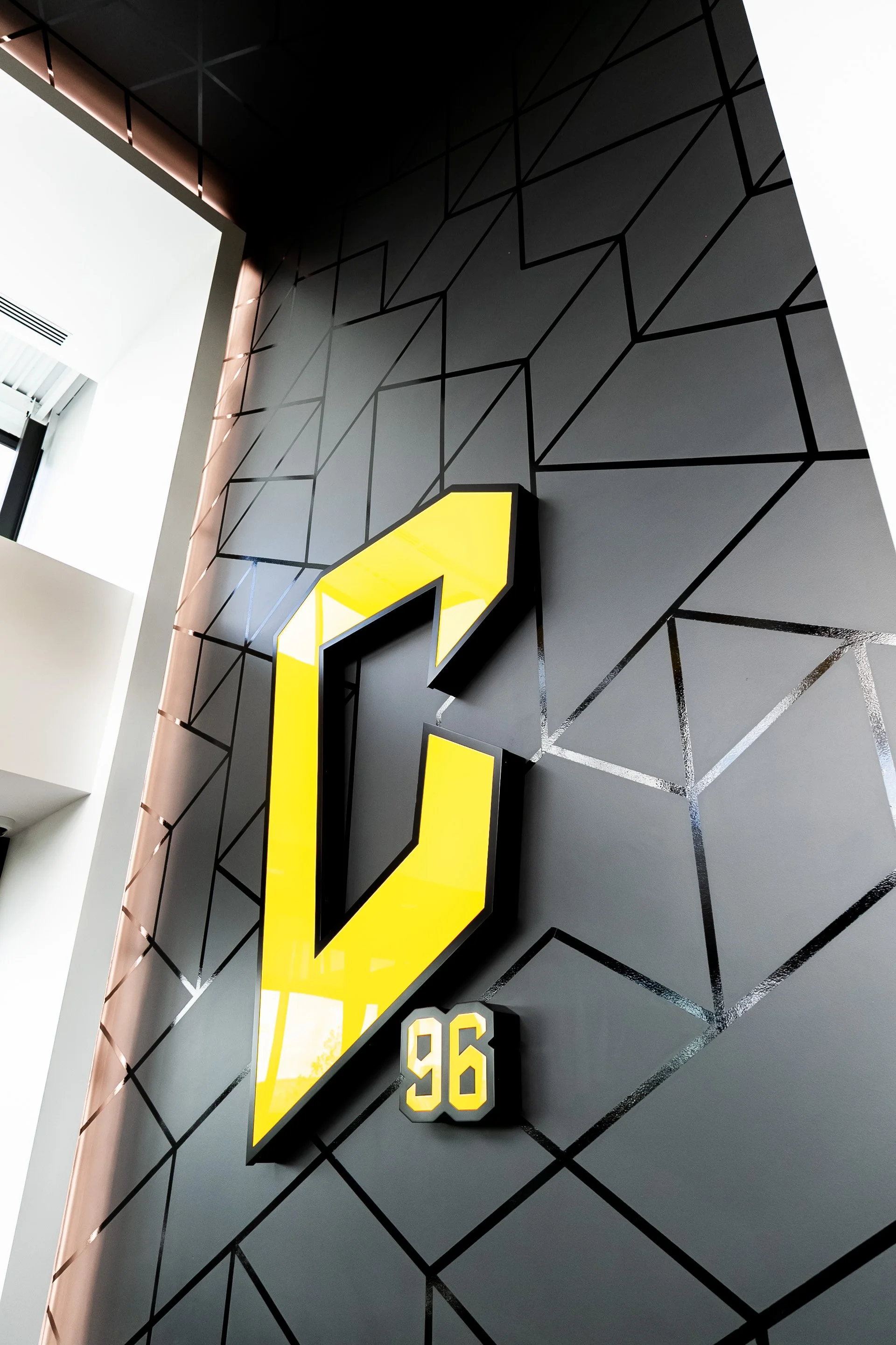 TENFOLD - CREW - PERFORMANCE CENTER-7.jpg