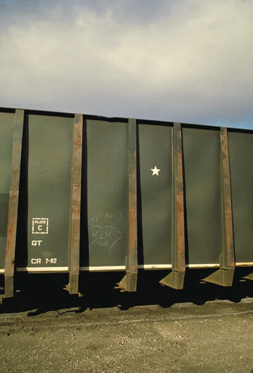 TRAIN CAR W:STAR.JPEG