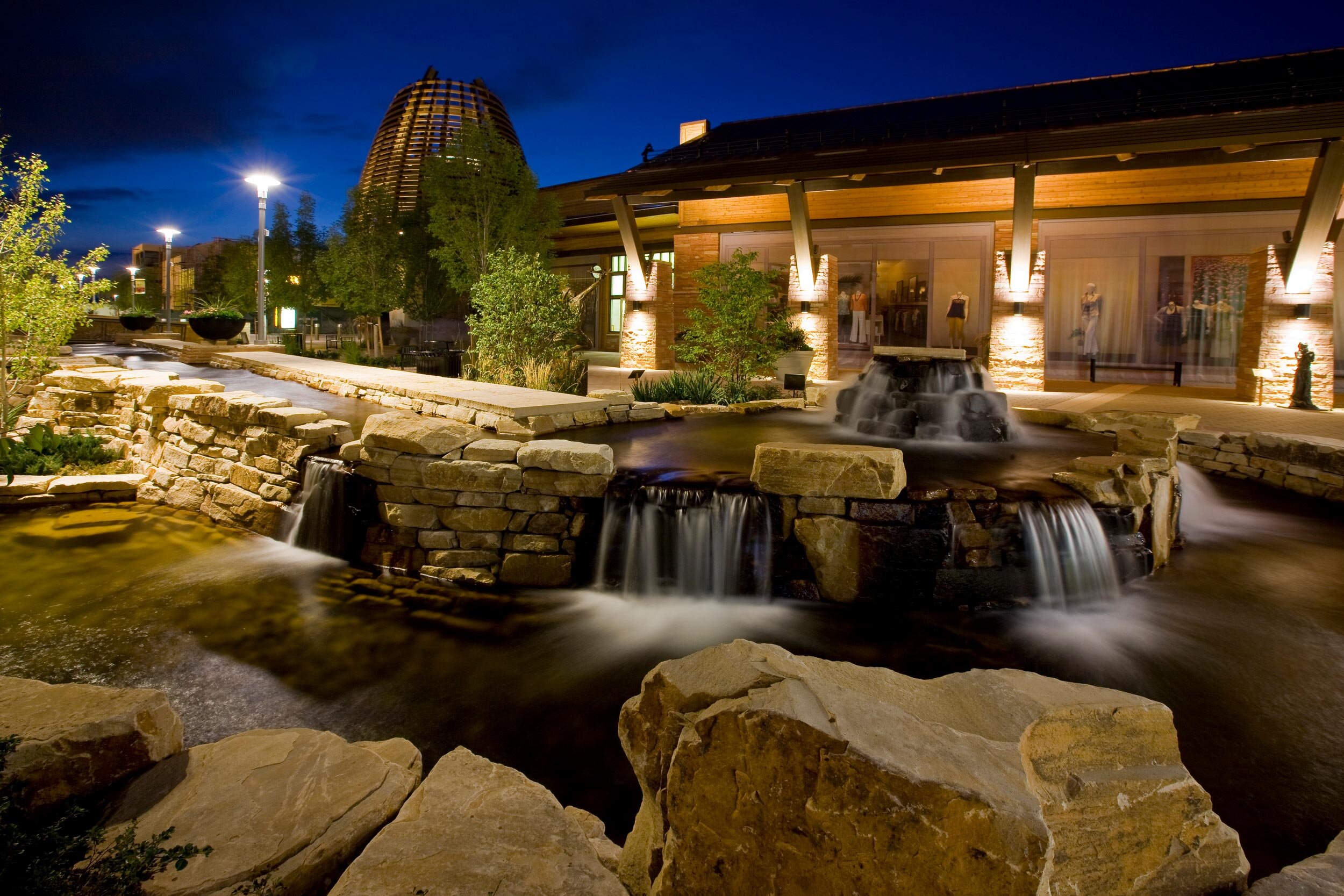 Great water feature Park Meadows Mall in Lone Tree, CO.
