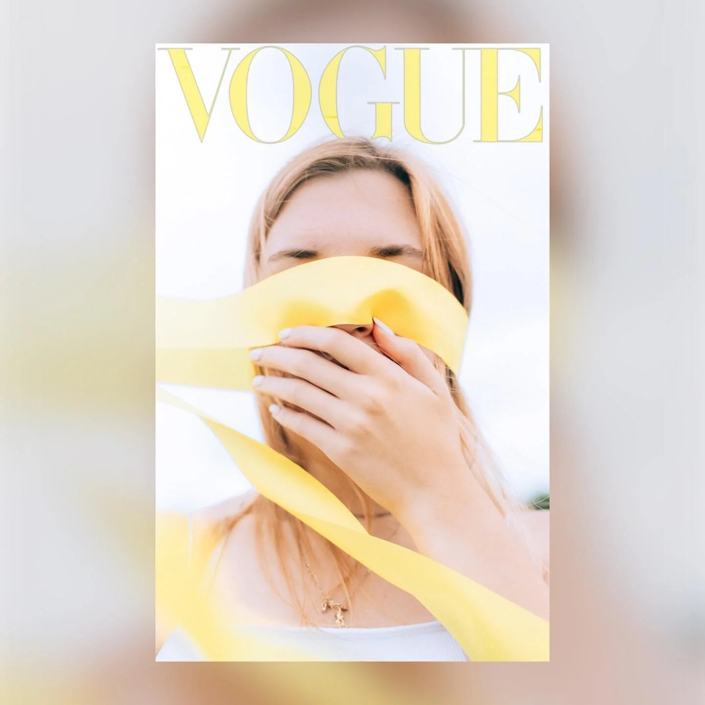 If society put their feelings on the cover of vogue @voguemagazine 
&mdash;&mdash;&mdash;
Model: @calliedangel 
&mdash;&mdash;&mdash;
ISO: 200
AP: 3.4
SHUTTER: 1/1600
&mdash;&mdash;&mdash;
#photography #photographer #vogue #speachless #lightroom
#Ado