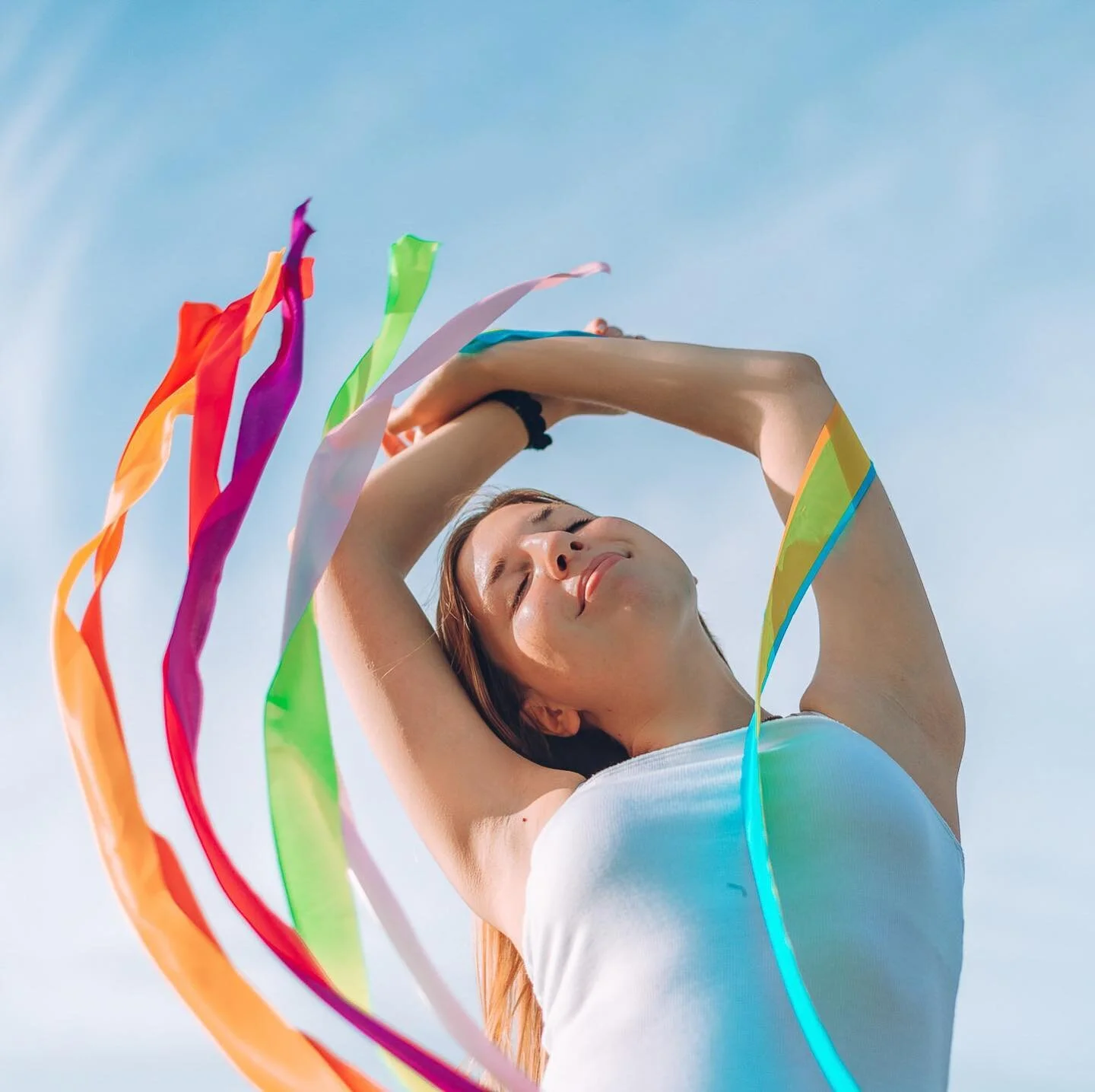 This photoshoot was one of my all time favorites, I would do it over and over! 
&mdash;&mdash;&mdash;
Models: @hippie_dippie13 @calliedangel 
&mdash;&mdash;&mdash;
ISO: 100
AP: 2.5
SHUTTER: 1/1600
&mdash;&mdash;&mdash;
#photography #photographer  #ri