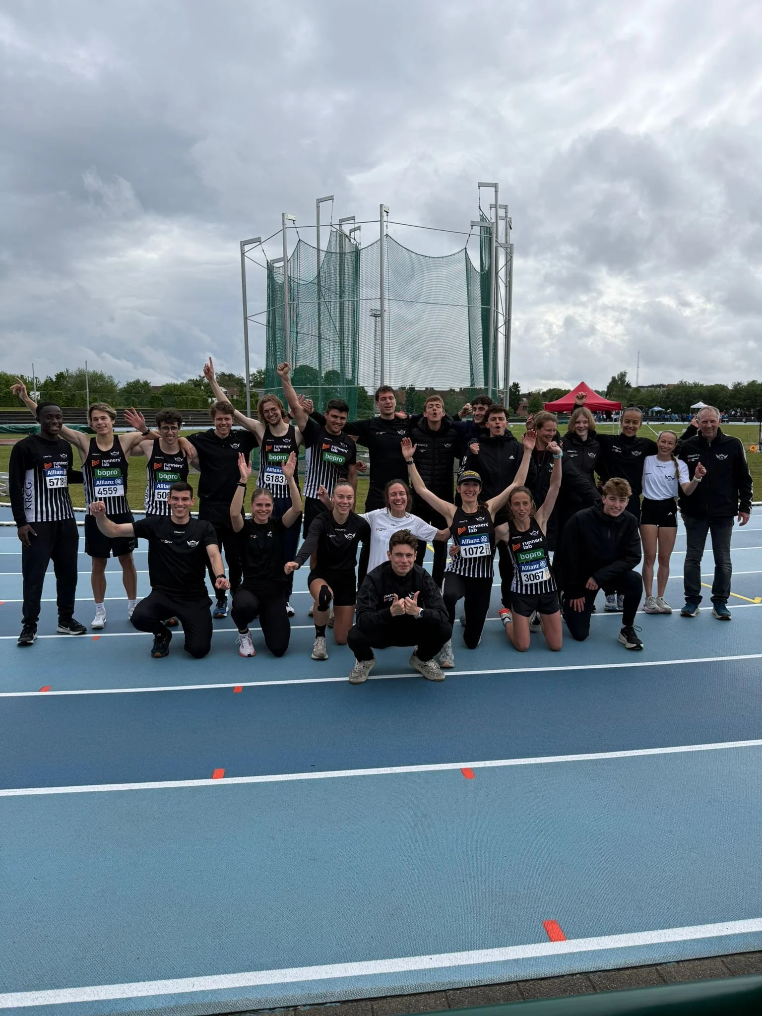 We kamperen nog een jaartje langer in de First League!