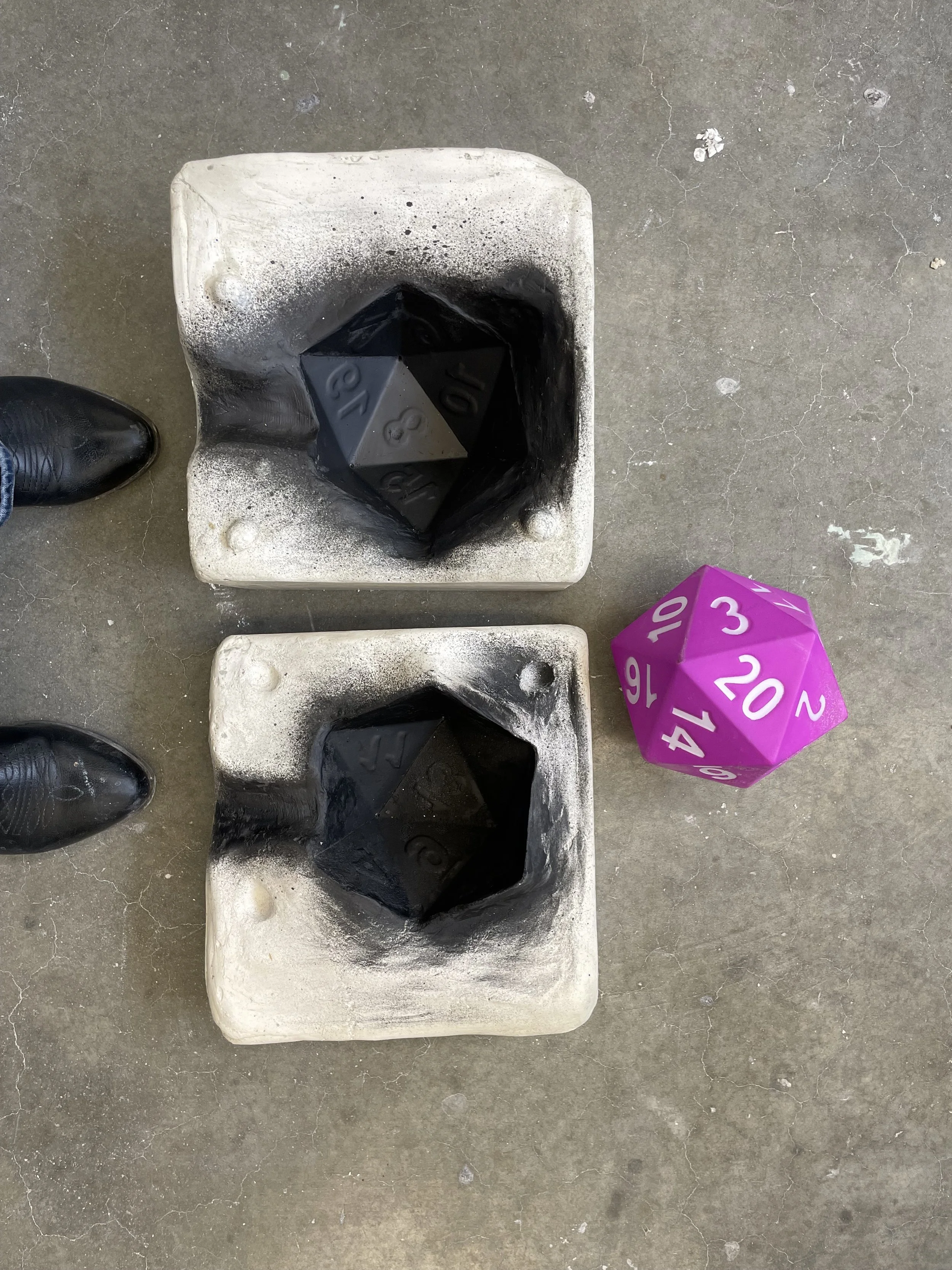 D20 Blow mold, plaster blow mold for glassblowing, 2026 (1/2)